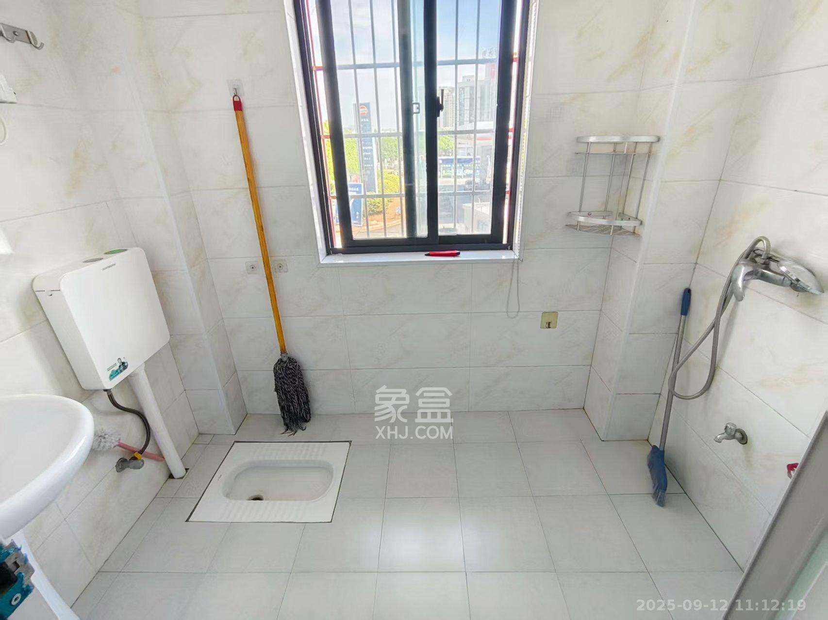 海棠路散盘 1室1厅1卫 800.0元/月 海棠路散盘 1室1厅1卫 800.0元/月室内图