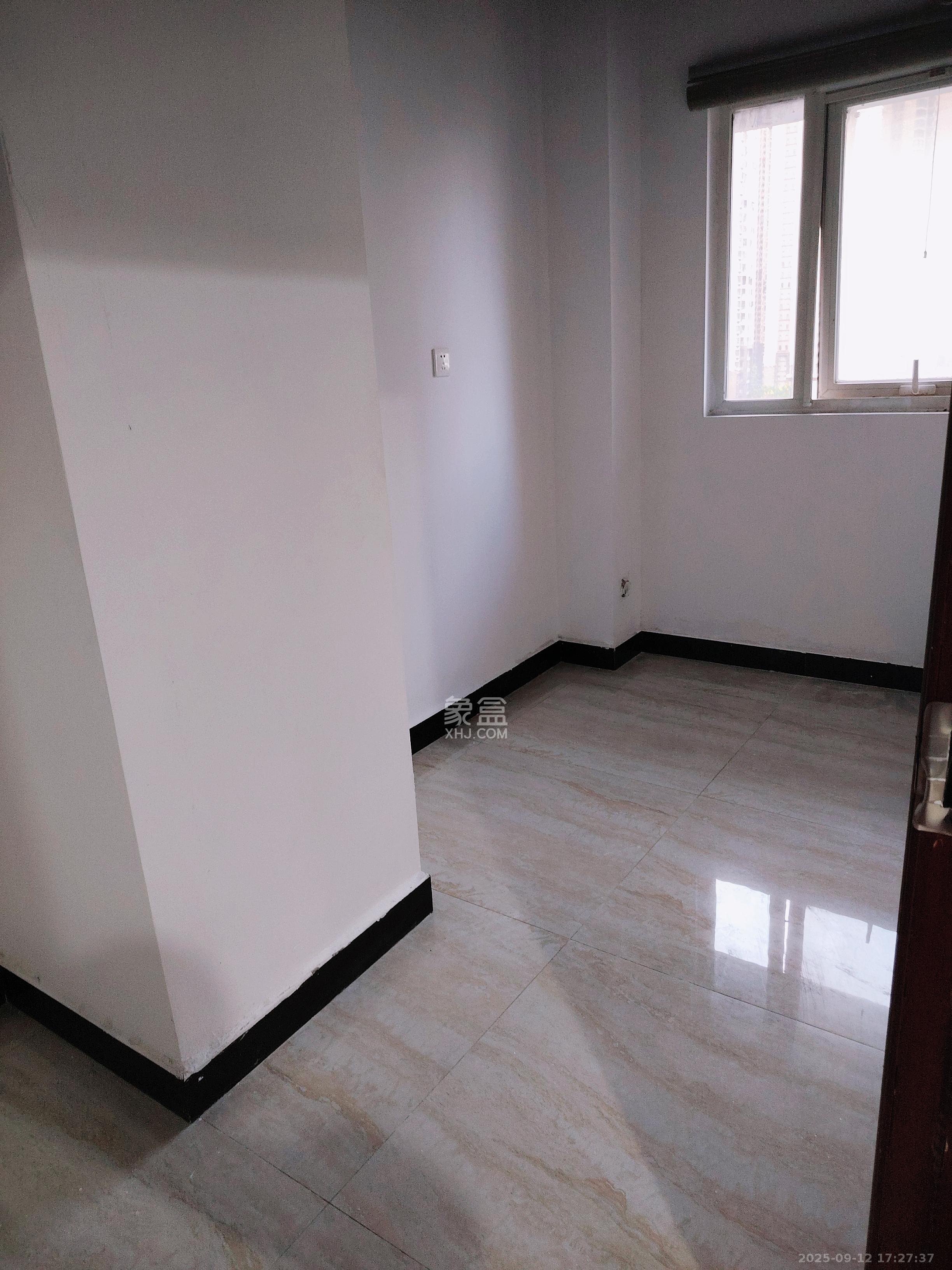 北辰三角洲B1E1区  1室1厅1卫    8500.0元/月室内图