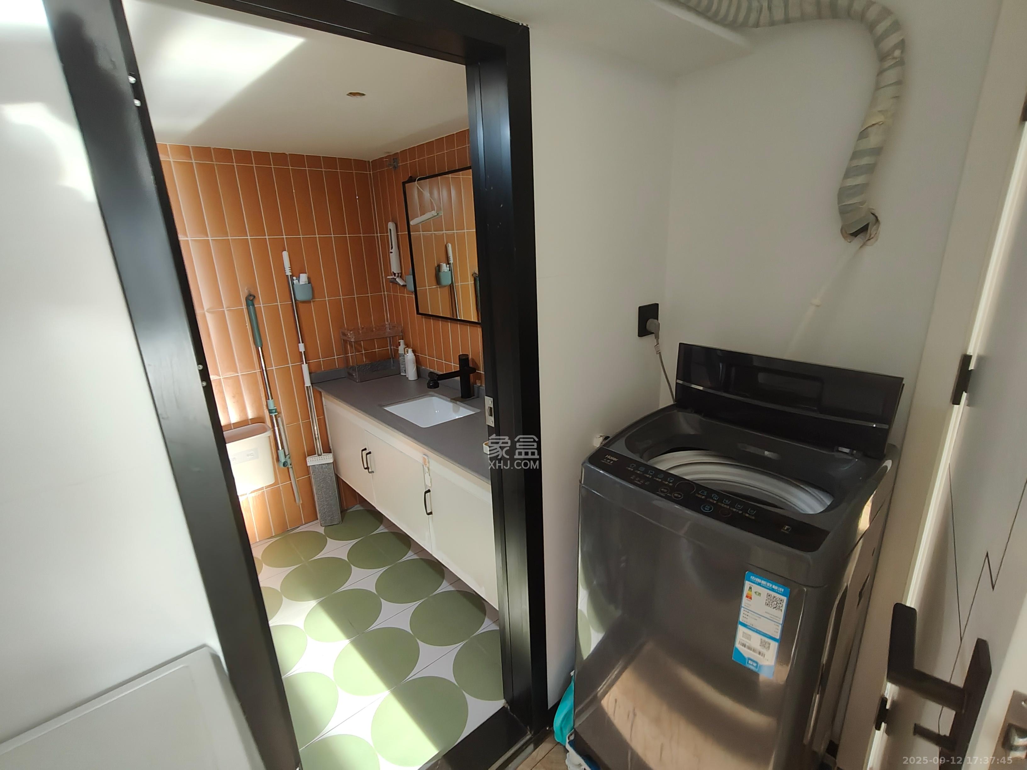 万科金色梦想A区 2室1厅1卫 2600.0元/月 万科金色梦想A区 2室1厅1卫 2600.0元/月室内图