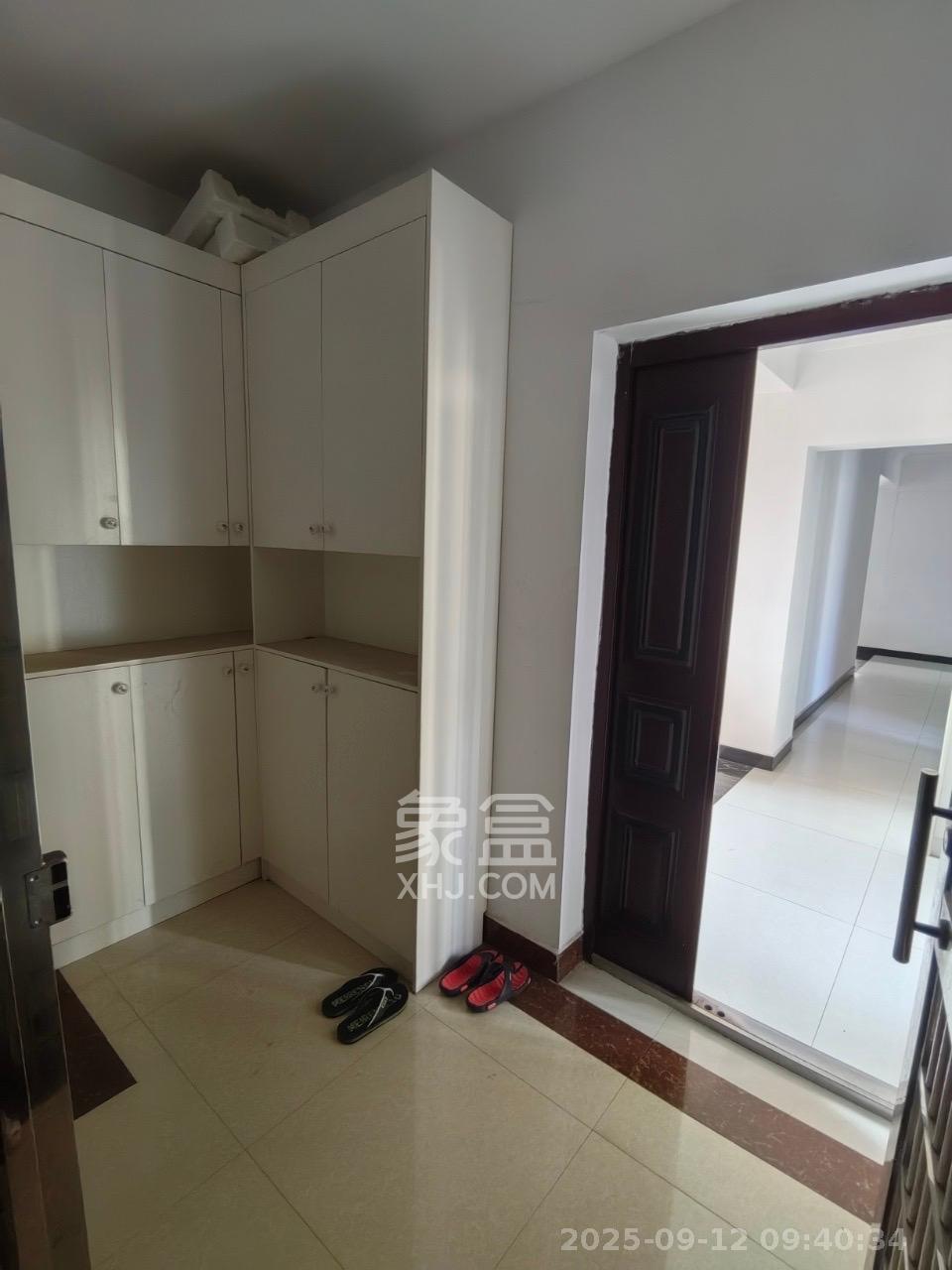 中豪城南时代(中豪南苑) 1室0厅0卫 2800.0元/月 中豪城南时代(中豪南苑) 1室0厅0卫 2800.0元/月室内图