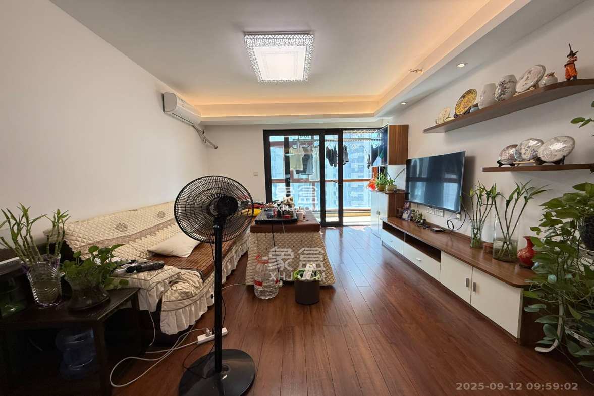 万科里金域国际 4室2厅1卫 5500.0元/月 万科里金域国际 4室2厅1卫 5500.0元/月室内图