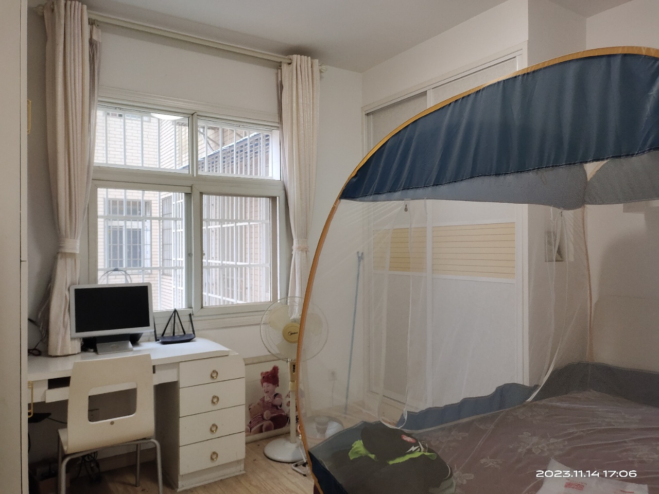 西街印象  3室2厅2卫    1800.0元/月室内图