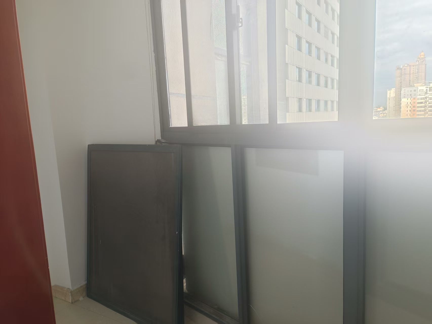 世纪嘉苑 3室2厅2卫 2000.0元/月 世纪嘉苑 3室2厅2卫 2000.0元/月室内图