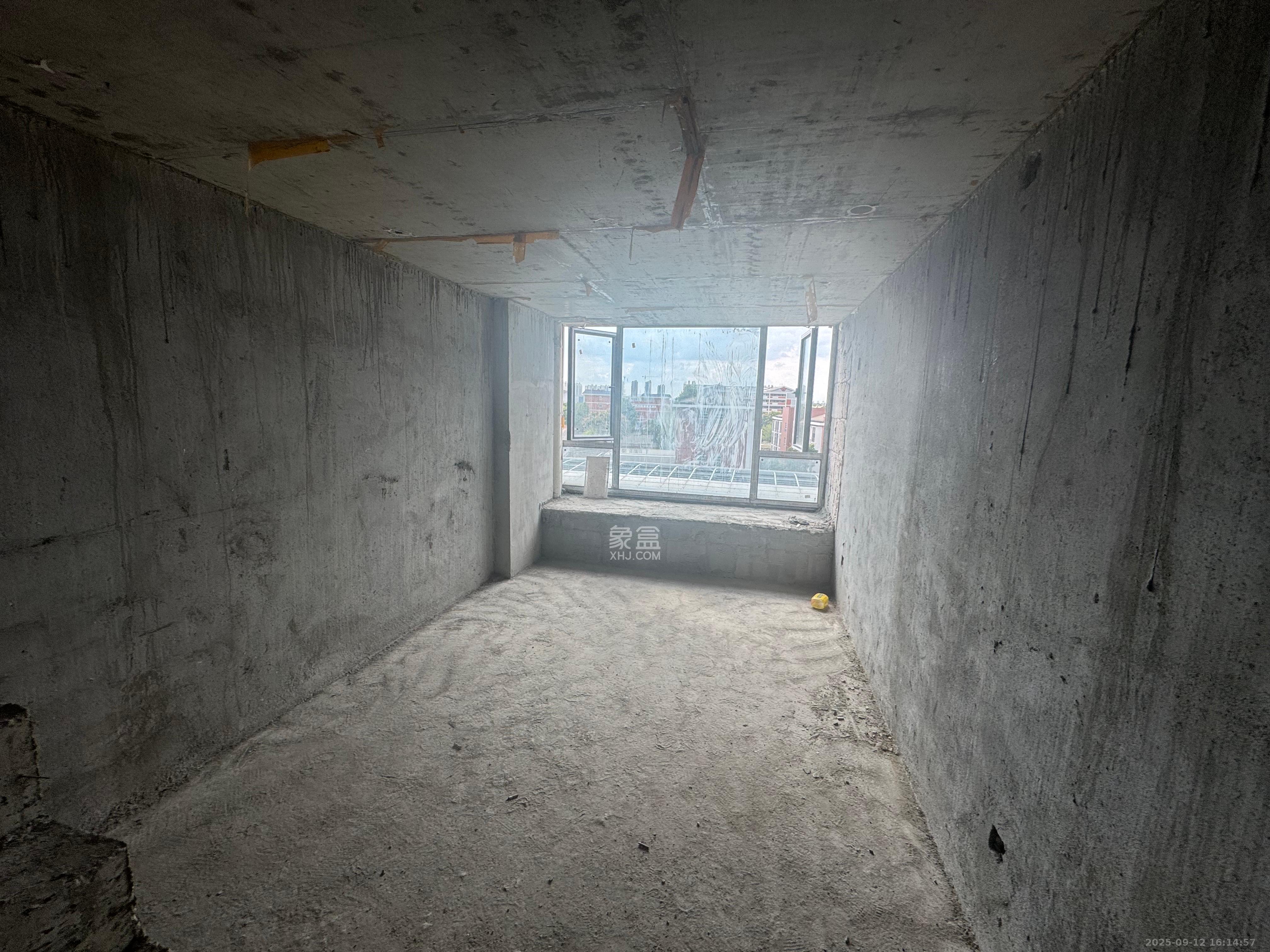 恒泰风格城市  1室1厅1卫    800.0元/月室内图