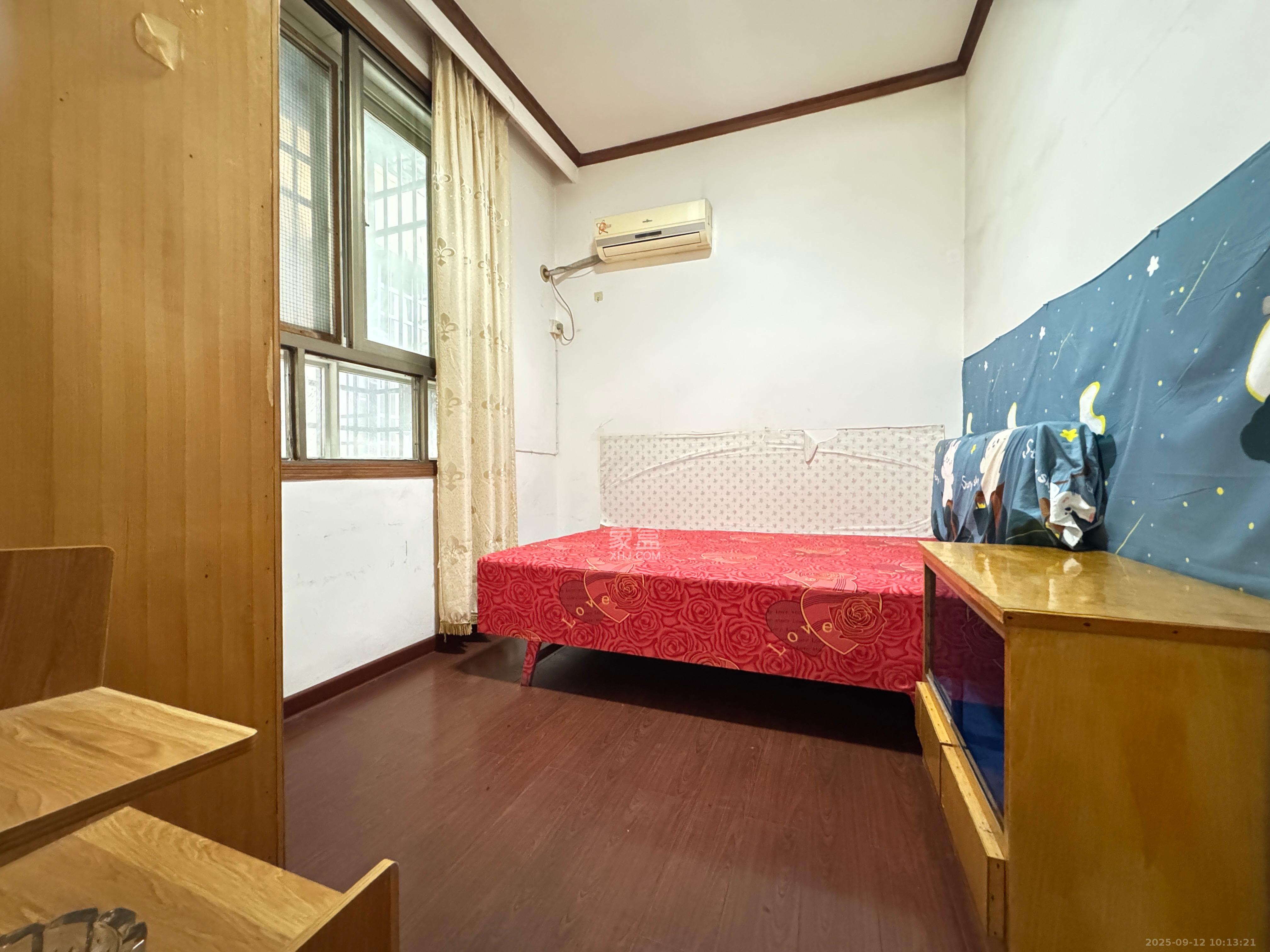 工农桥社区白马公寓(白马庙巷) 3室1厅1卫 2000.0元/月 工农桥社区白马公寓(白马庙巷) 3室1厅1卫 2000.0元/月室内图