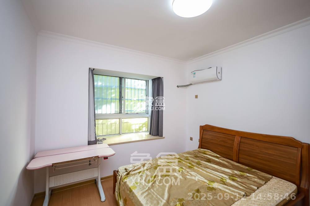 枫雅名苑 2室2厅1卫 2000.0元/月 枫雅名苑 2室2厅1卫 2000.0元/月室内图