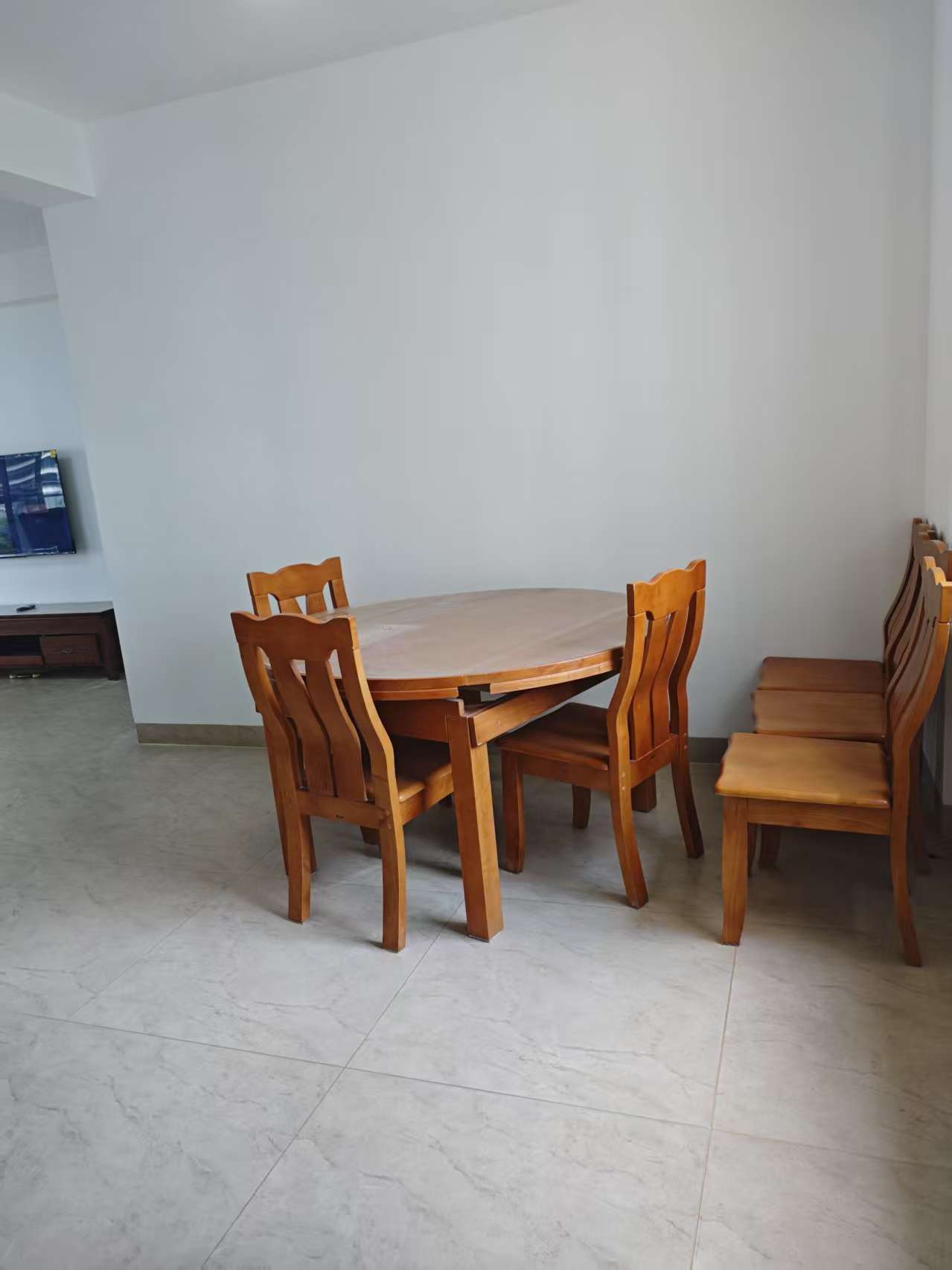 鸿天阁 3室2厅2卫 3200.0元/月 鸿天阁 3室2厅2卫 3200.0元/月室内图