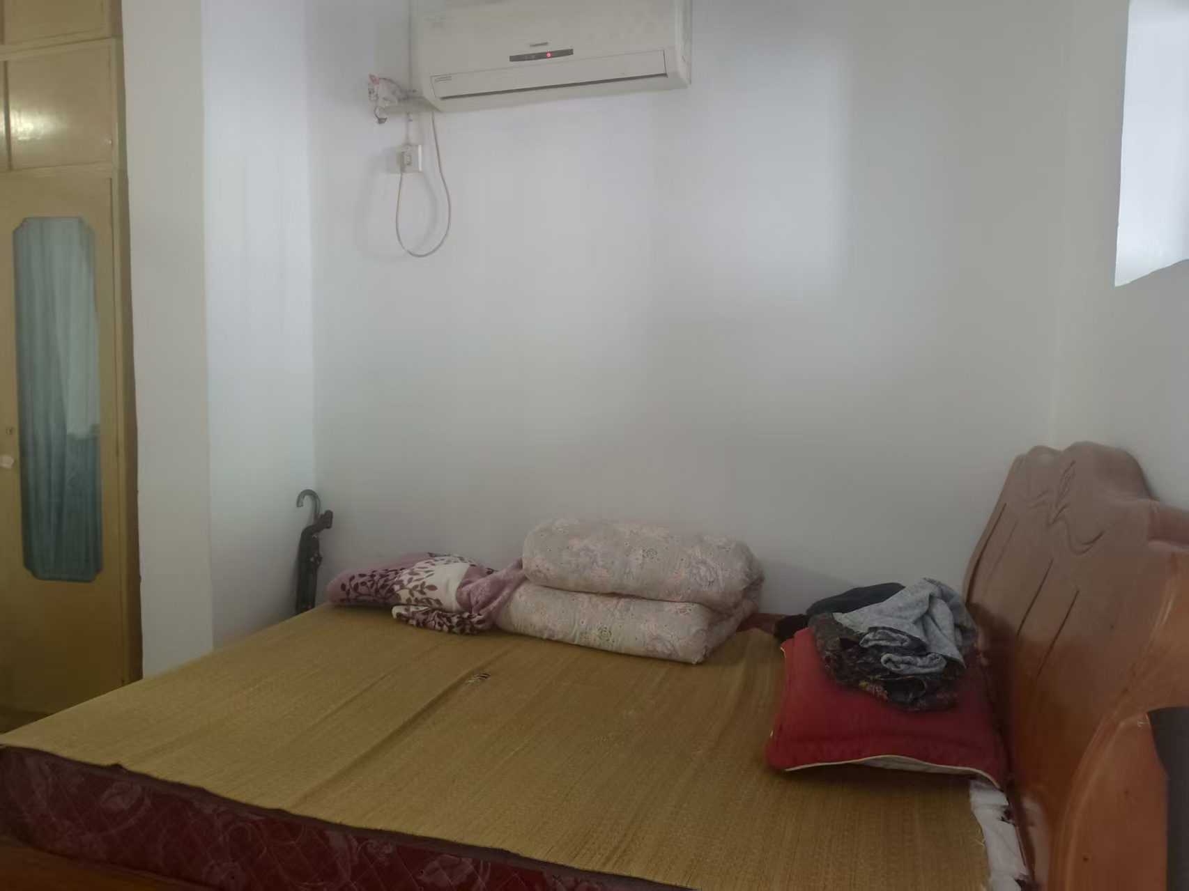 梓园社区(麻纺厂宿舍) 2室1厅1卫 900.0元/月 梓园社区(麻纺厂宿舍) 2室1厅1卫 900.0元/月室内图