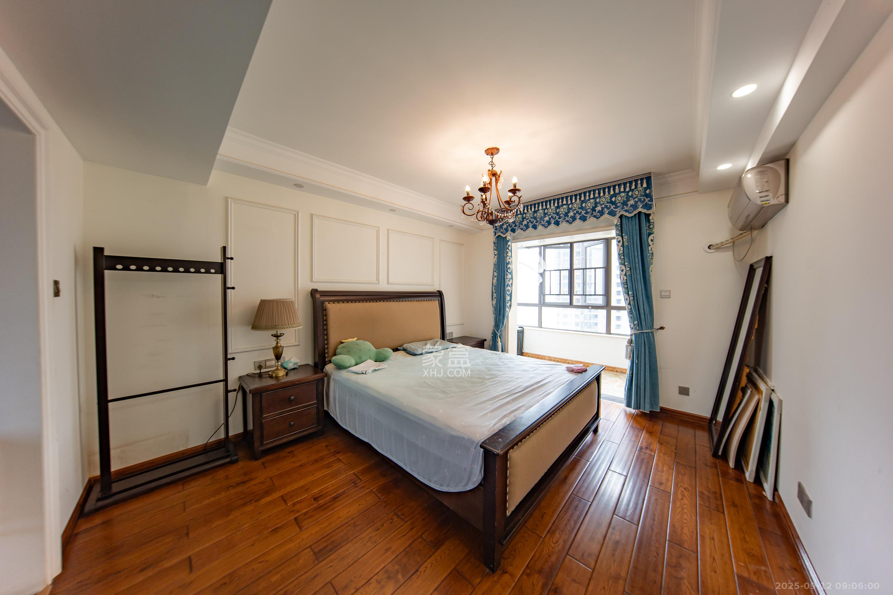 华润橡树湾 3室2厅2卫 95.98万 华润橡树湾 3室2厅2卫 95.98万卧室