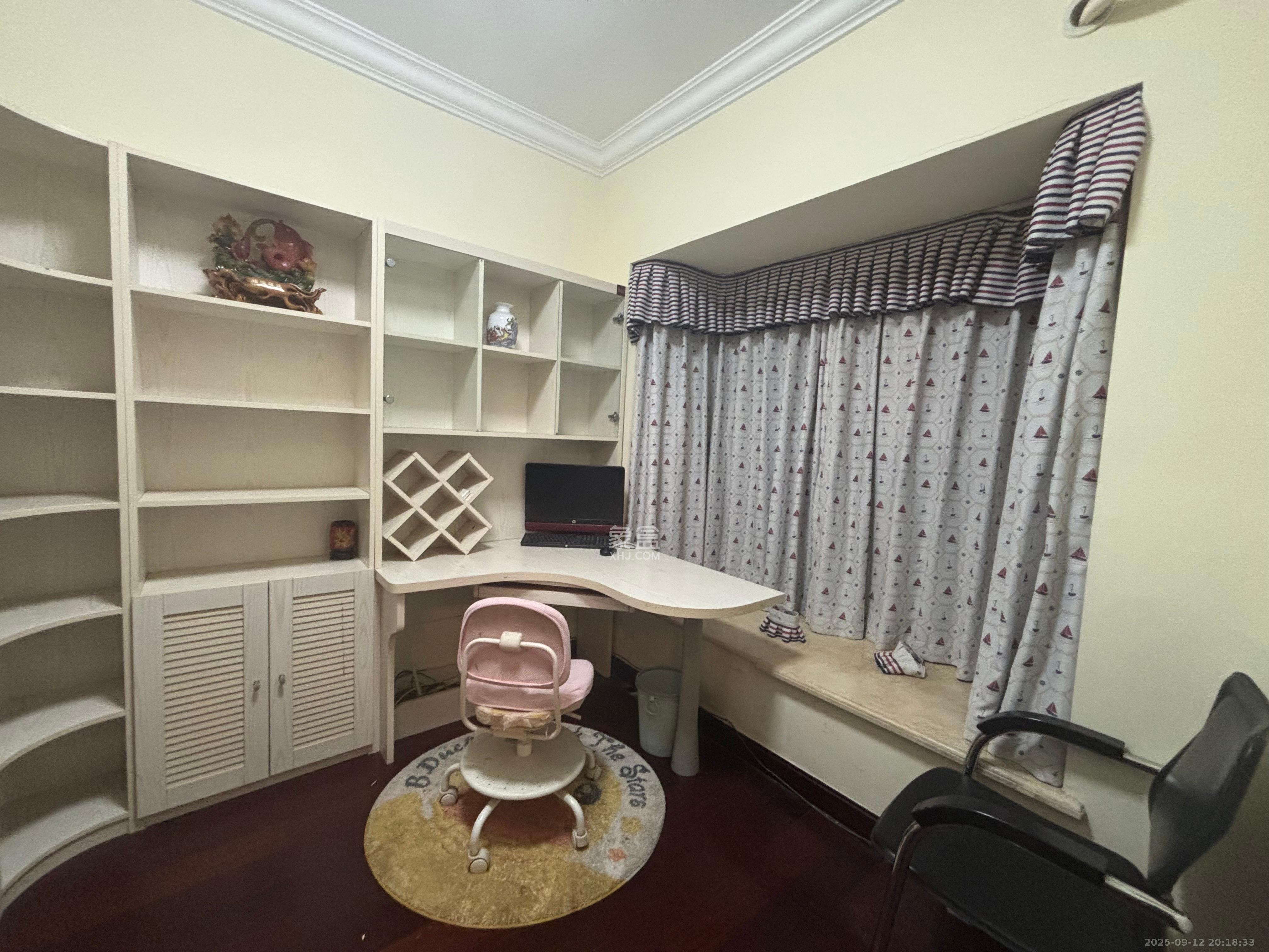 恒大华府 3室2厅1卫 2400.0元/月 恒大华府 3室2厅1卫 2400.0元/月室内图