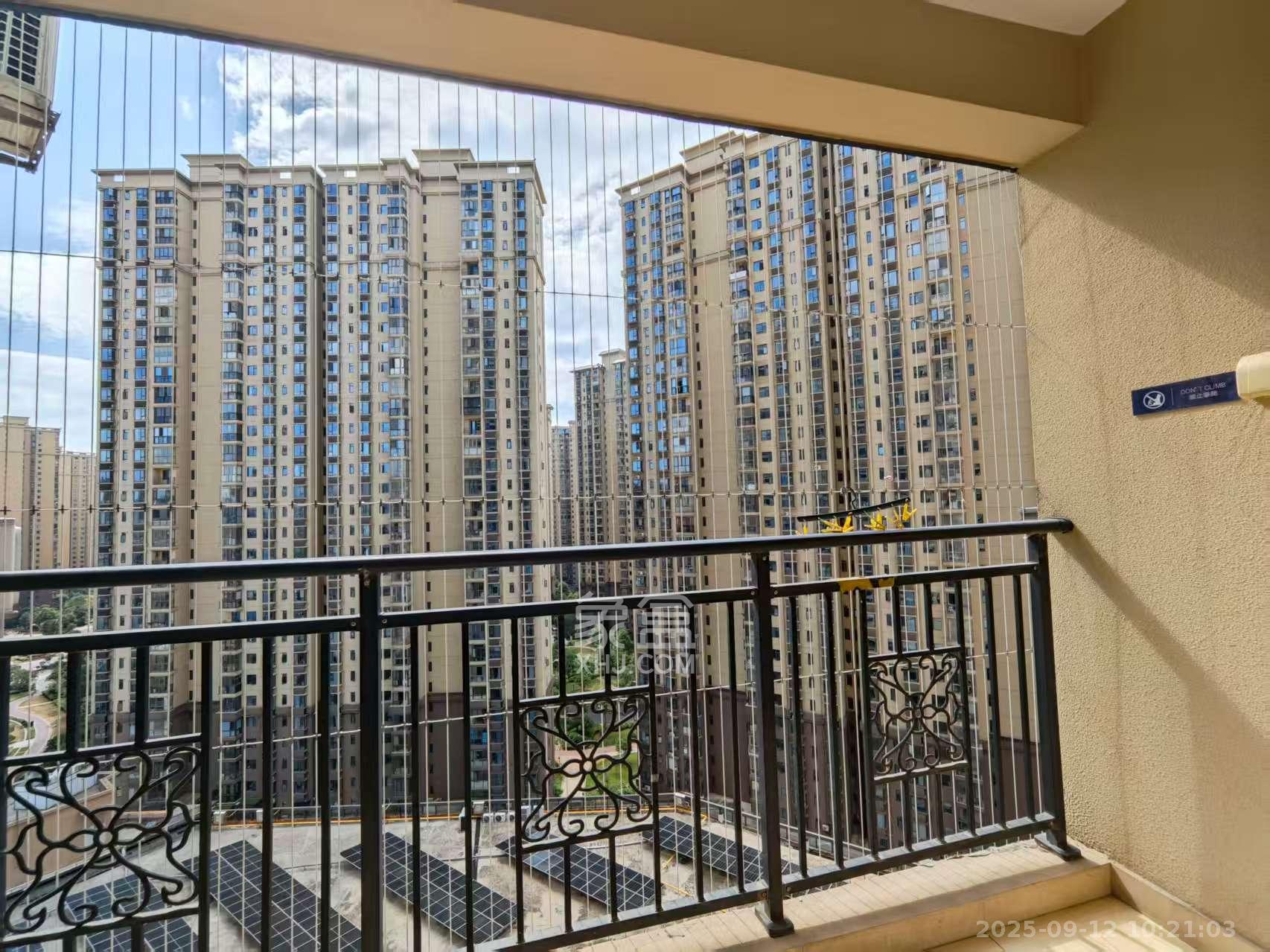 江山帝景哈佛  1室1厅1卫    1400.0元/月室内图