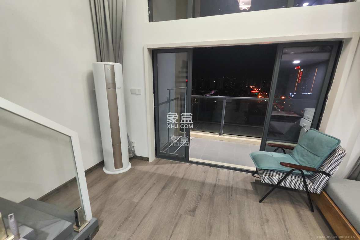 振业城三期  1室1厅1卫    1900.0元/月 振业城三期  1室1厅1卫    1900.0元/月室内图