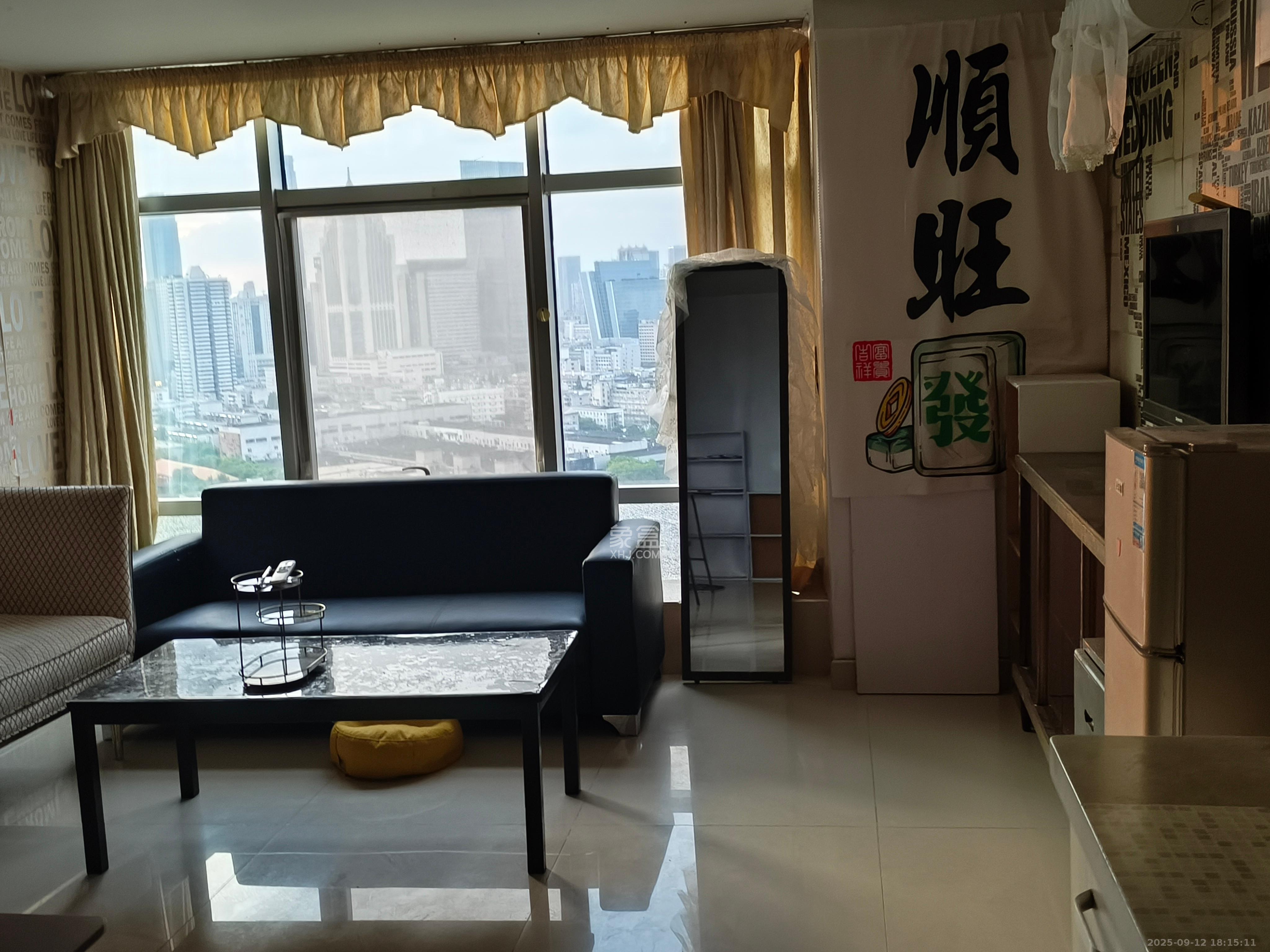 融圣国际  1室1厅1卫    1700.0元/月室内图