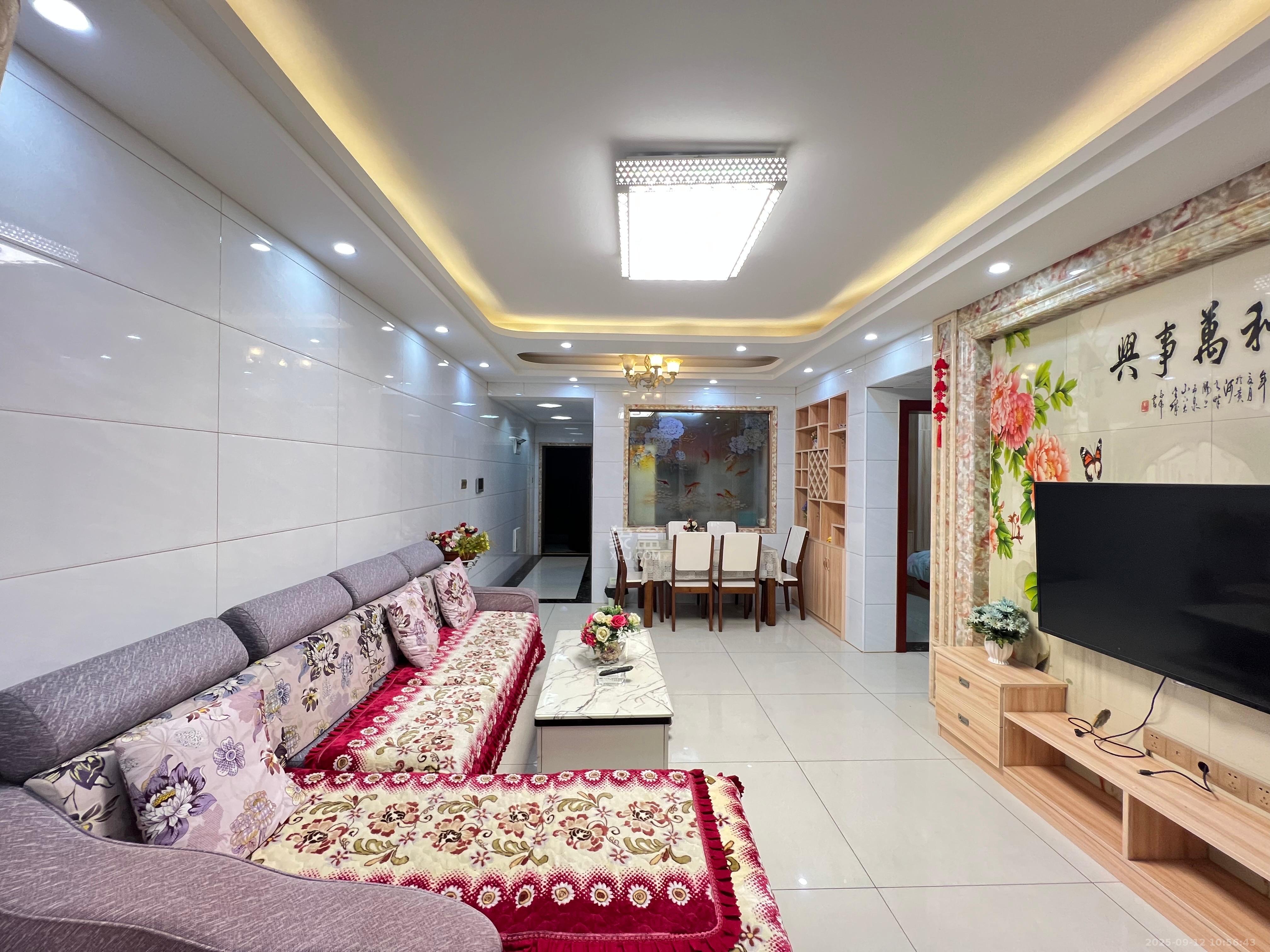 筑梦星园  3室2厅1卫    2050.0元/月 筑梦星园  3室2厅1卫    2050.0元/月