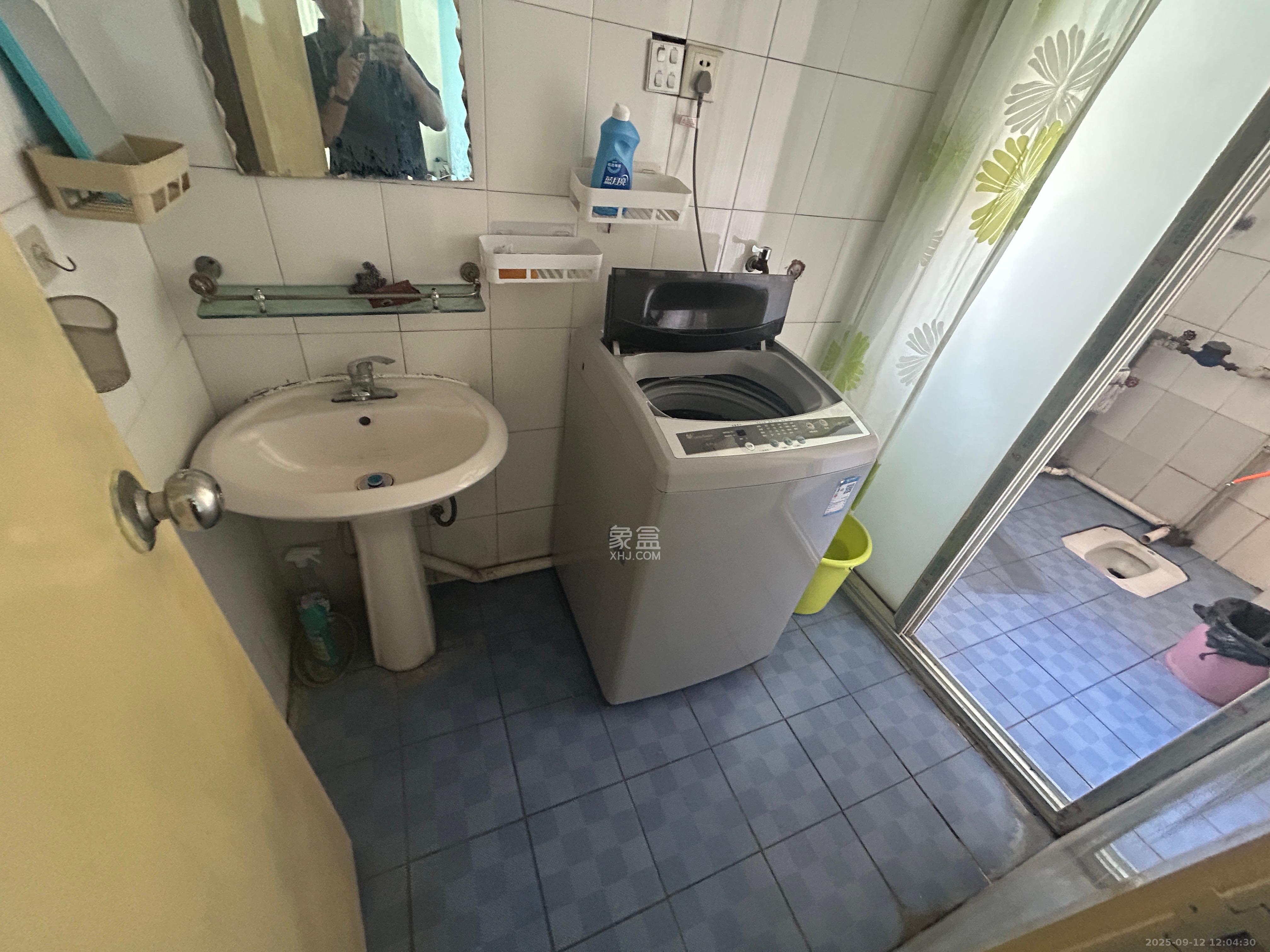 百善台小区 1室0厅0卫 1700.0元/月 百善台小区 1室0厅0卫 1700.0元/月室内图