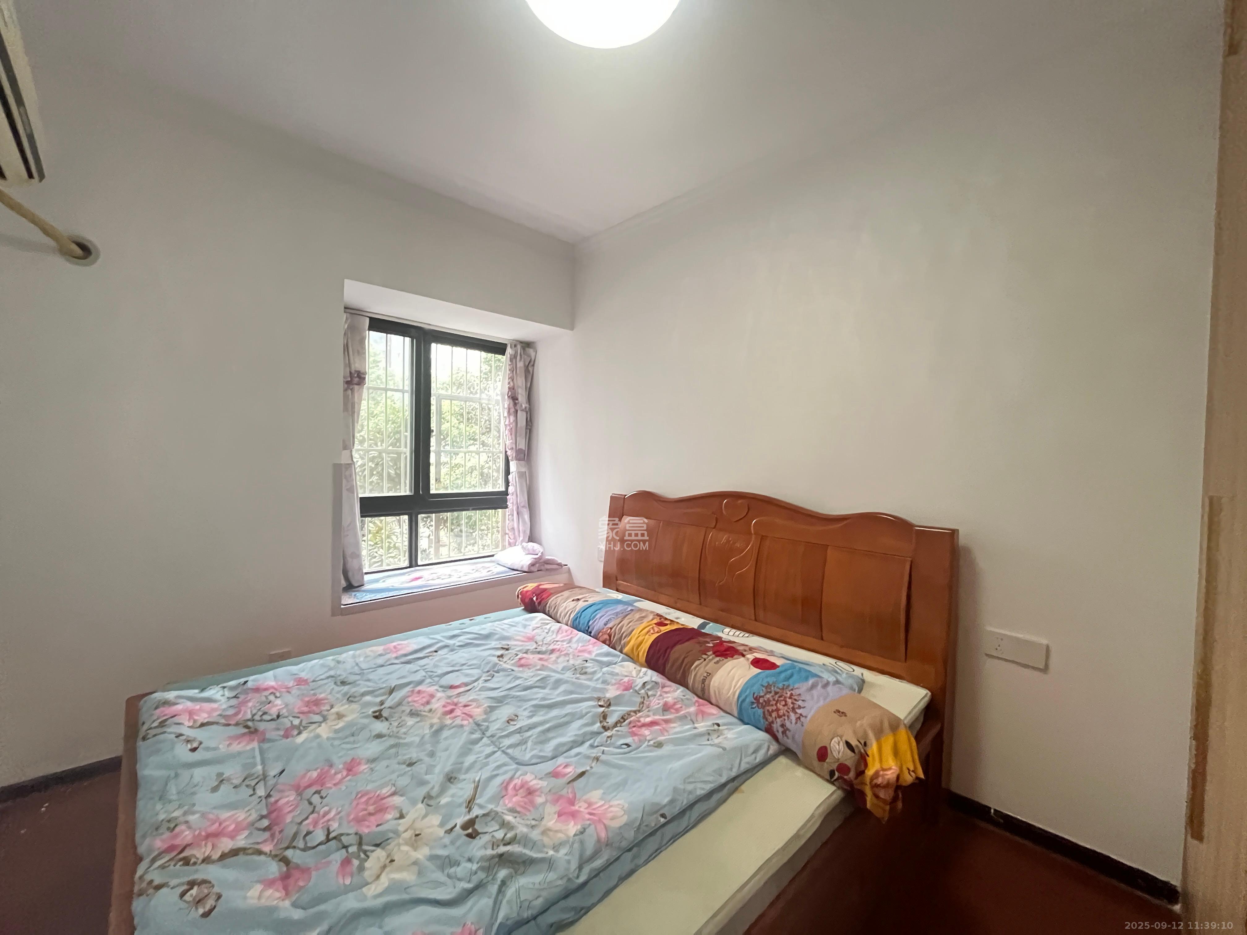 嘉宇盛世华章 2室2厅1卫 2500.0元/月 嘉宇盛世华章 2室2厅1卫 2500.0元/月室内图