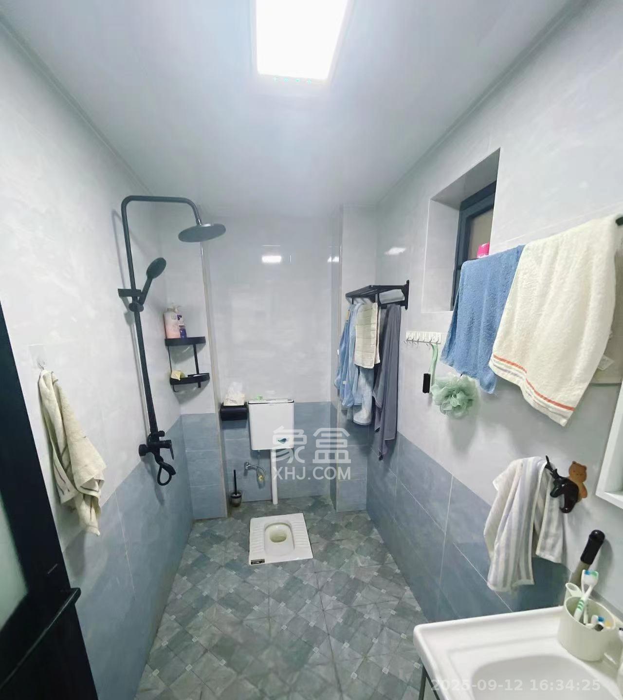 恒基凯旋门三期  2室2厅1卫    2000.0元/月 恒基凯旋门三期  2室2厅1卫    2000.0元/月室内图