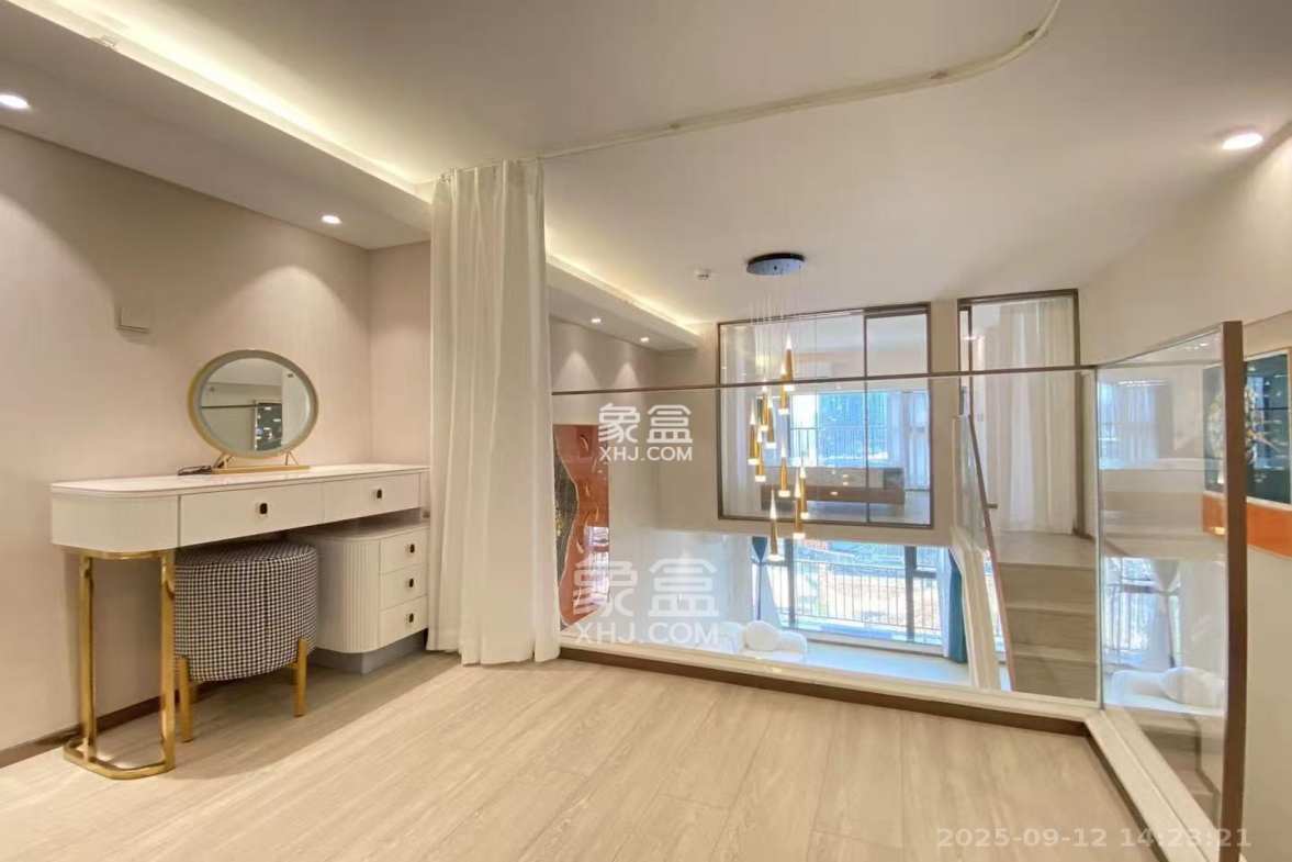 华远华时代 4室1厅2卫 4500.0元/月 华远华时代 4室1厅2卫 4500.0元/月室内图