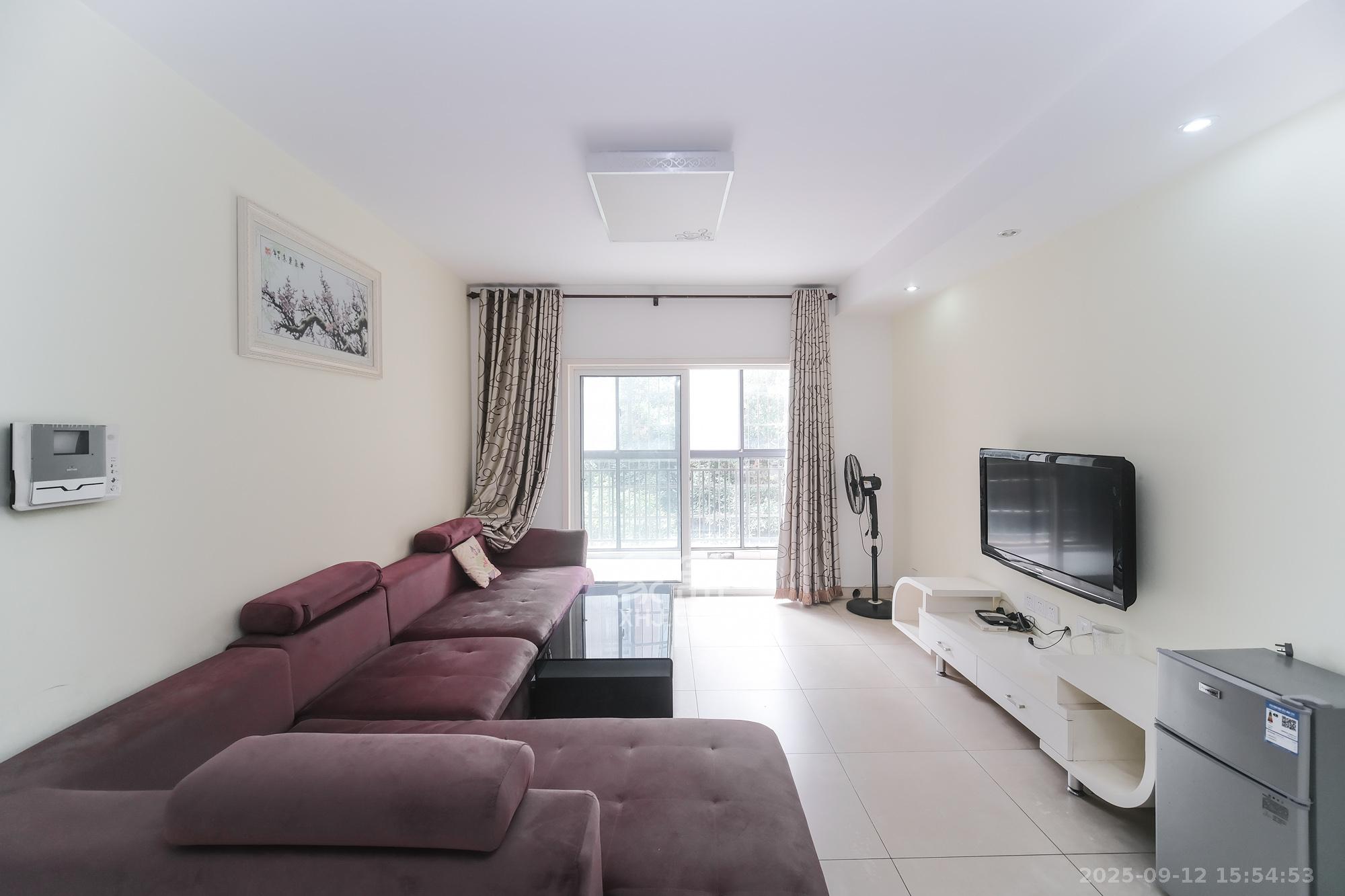 山水湾  3室2厅1卫    54.8万