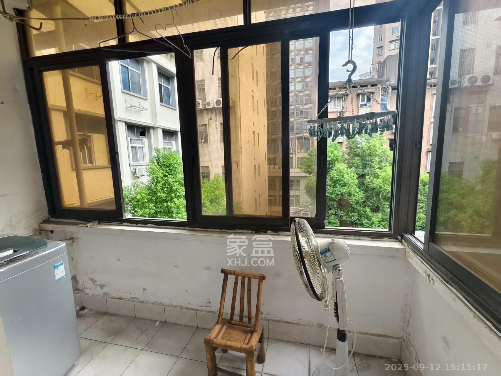 中南大学湘雅附二医院广济桥宿舍  2室1厅1卫    1500.0元/月室内图