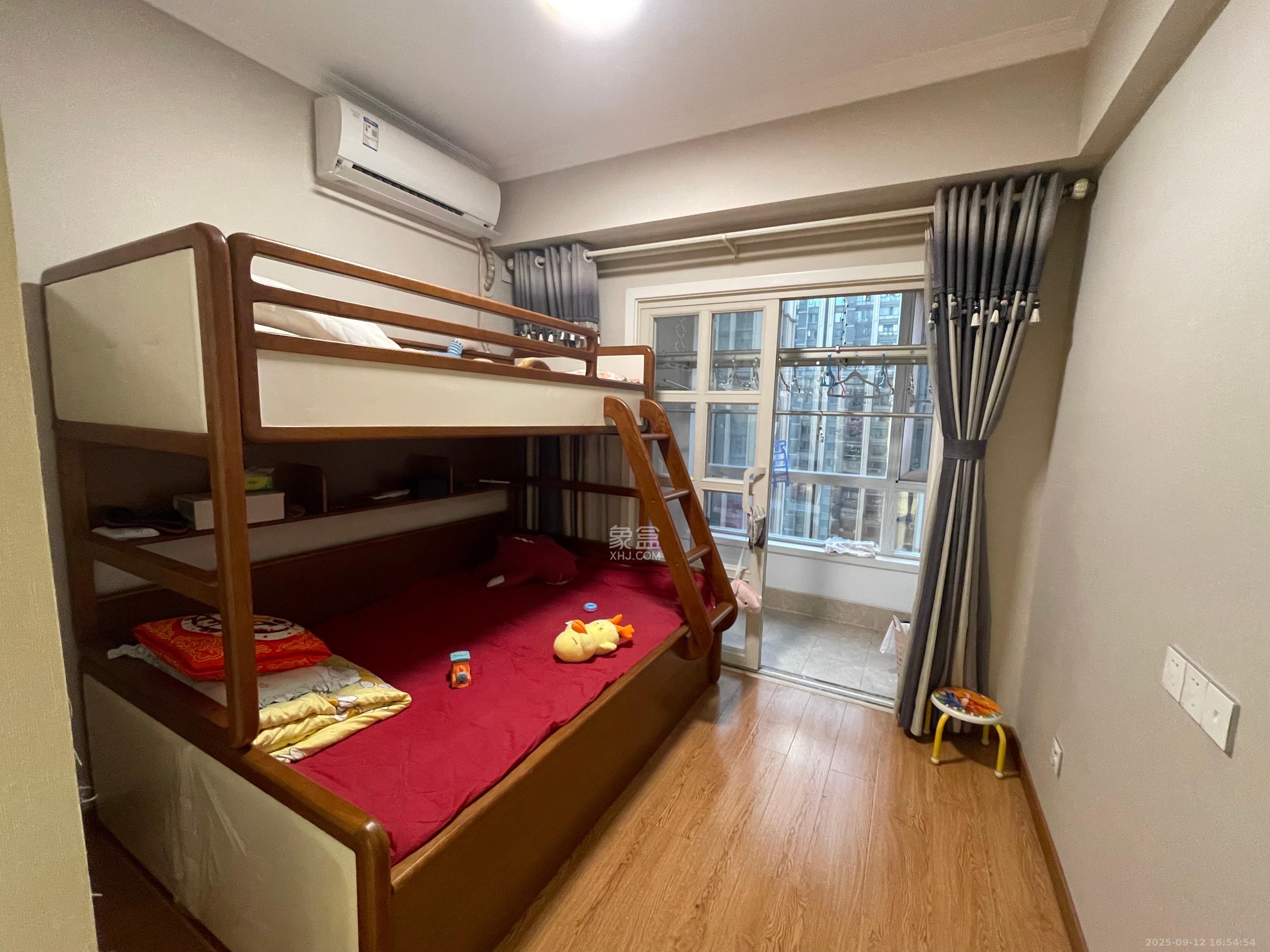 协信星澜汇 3室2厅2卫 4500.0元/月 协信星澜汇 3室2厅2卫 4500.0元/月室内图