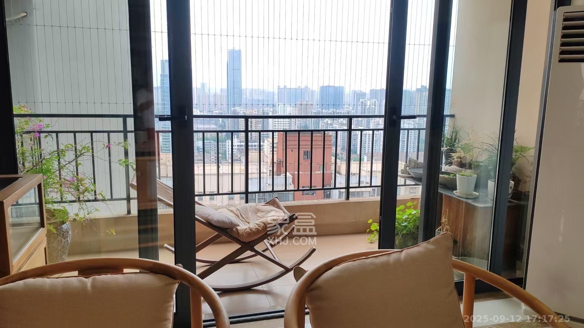 佳兆业时代广场  3室2厅1卫    3000.0元/月室内图