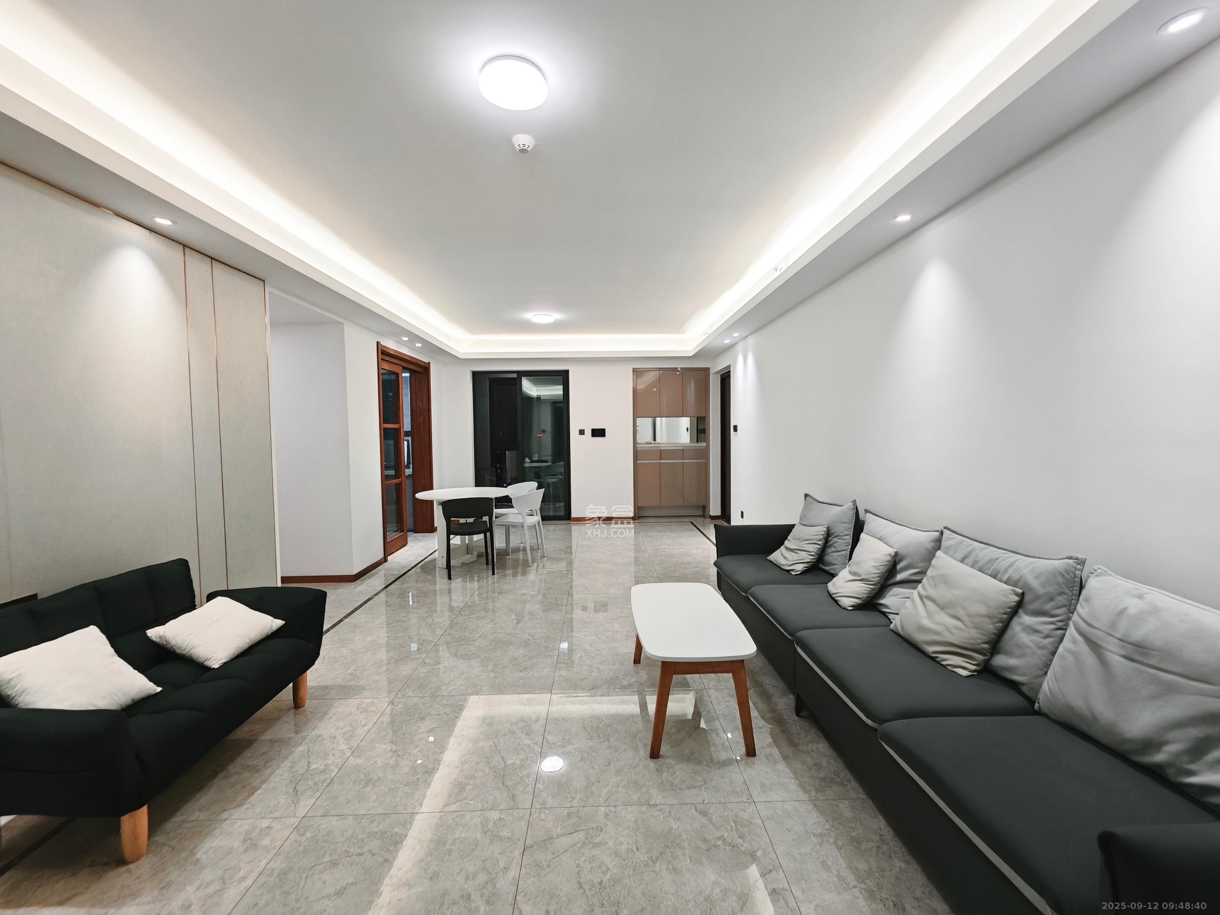 梅溪悦章  4室2厅2卫    3800.0元/月 梅溪悦章  4室2厅2卫    3800.0元/月室内图