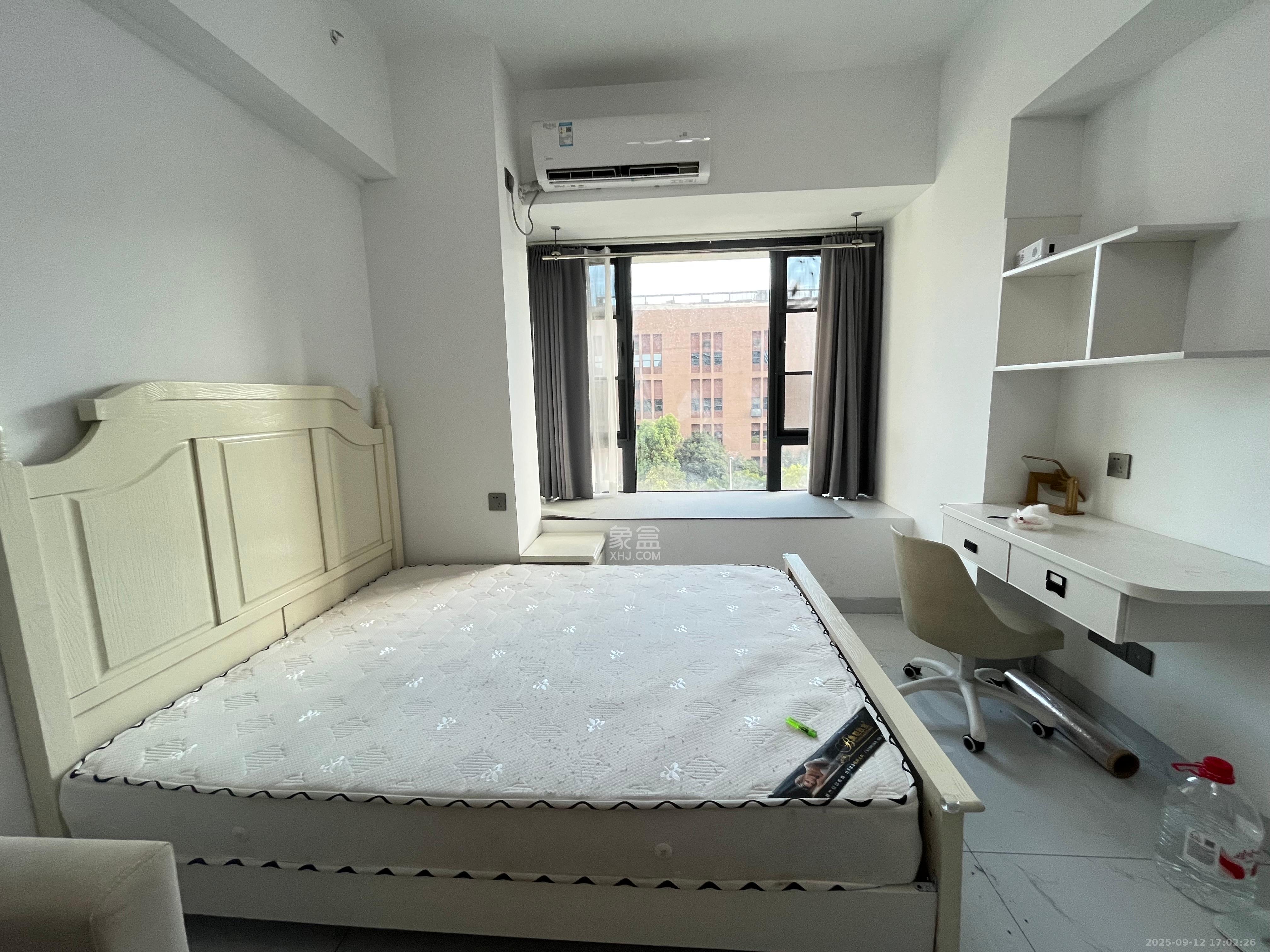 龙湖湘江星座(祺鑫星座公寓) 1室1厅1卫 1500.0元/月 龙湖湘江星座(祺鑫星座公寓) 1室1厅1卫 1500.0元/月室内图