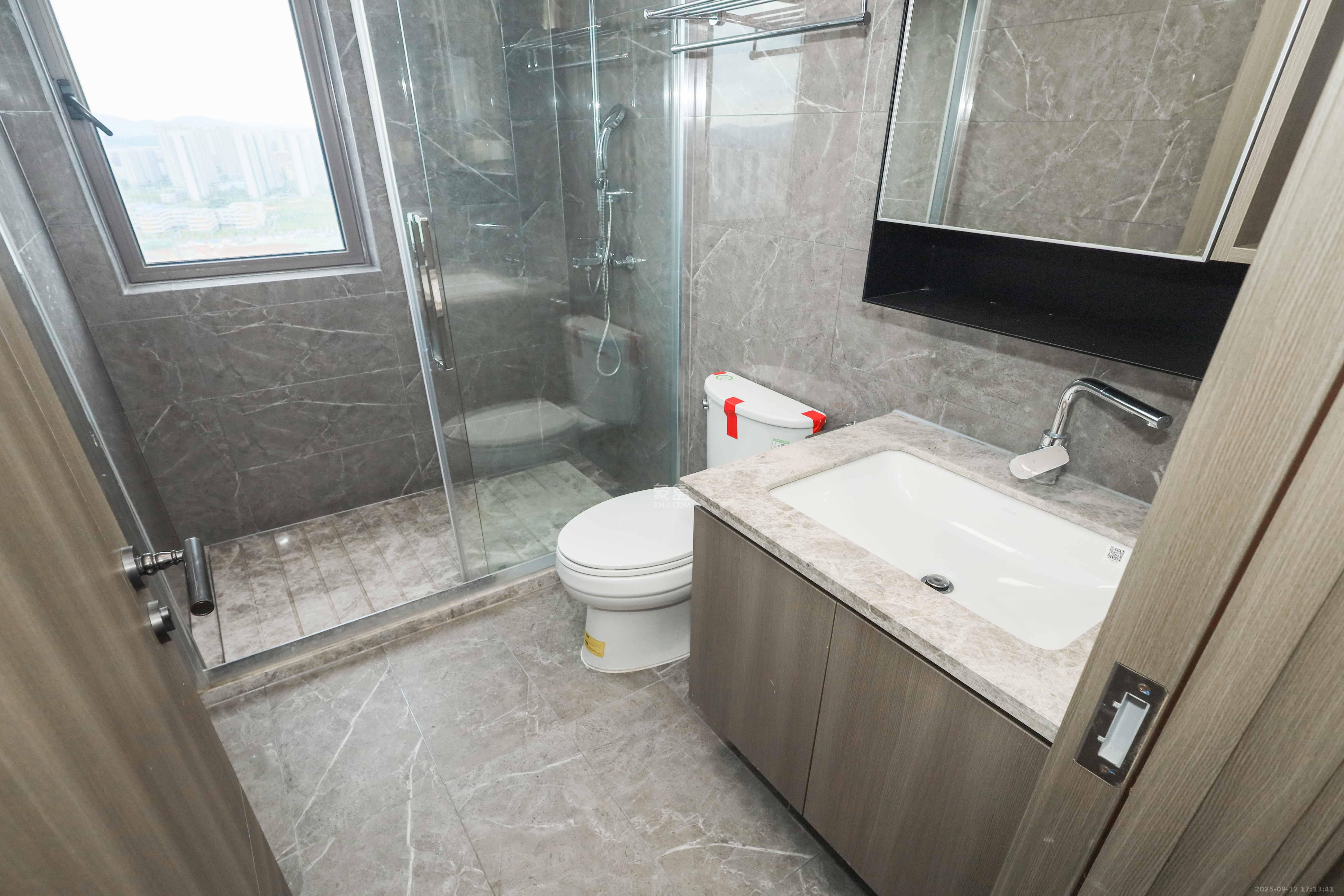 长沙溪山悦  4室2厅2卫    113.0万 长沙溪山悦  4室2厅2卫    113.0万卫生间