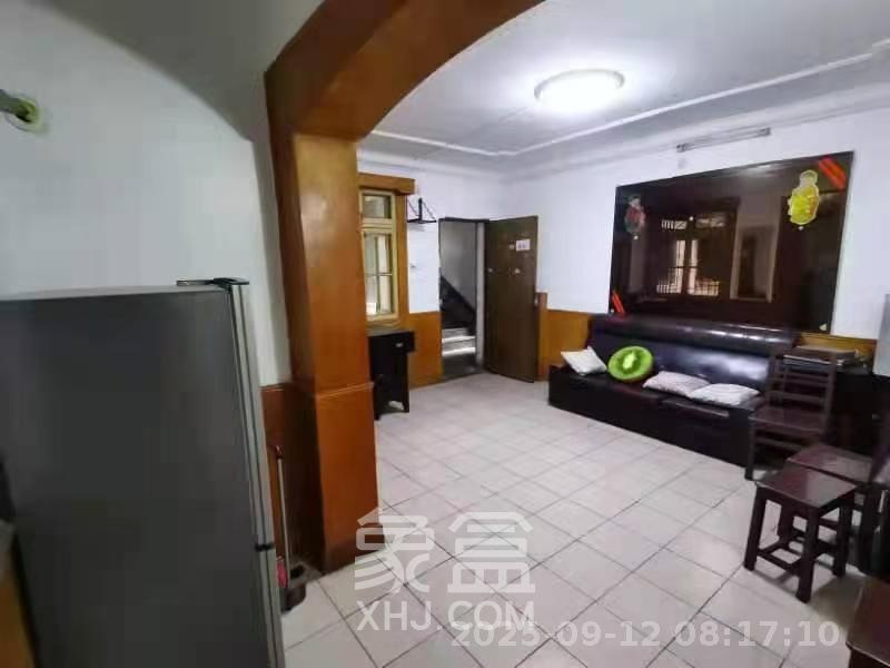 金隆家园(金隆小区) 1室0厅0卫 1400.0元/月 金隆家园(金隆小区) 1室0厅0卫 1400.0元/月室内图