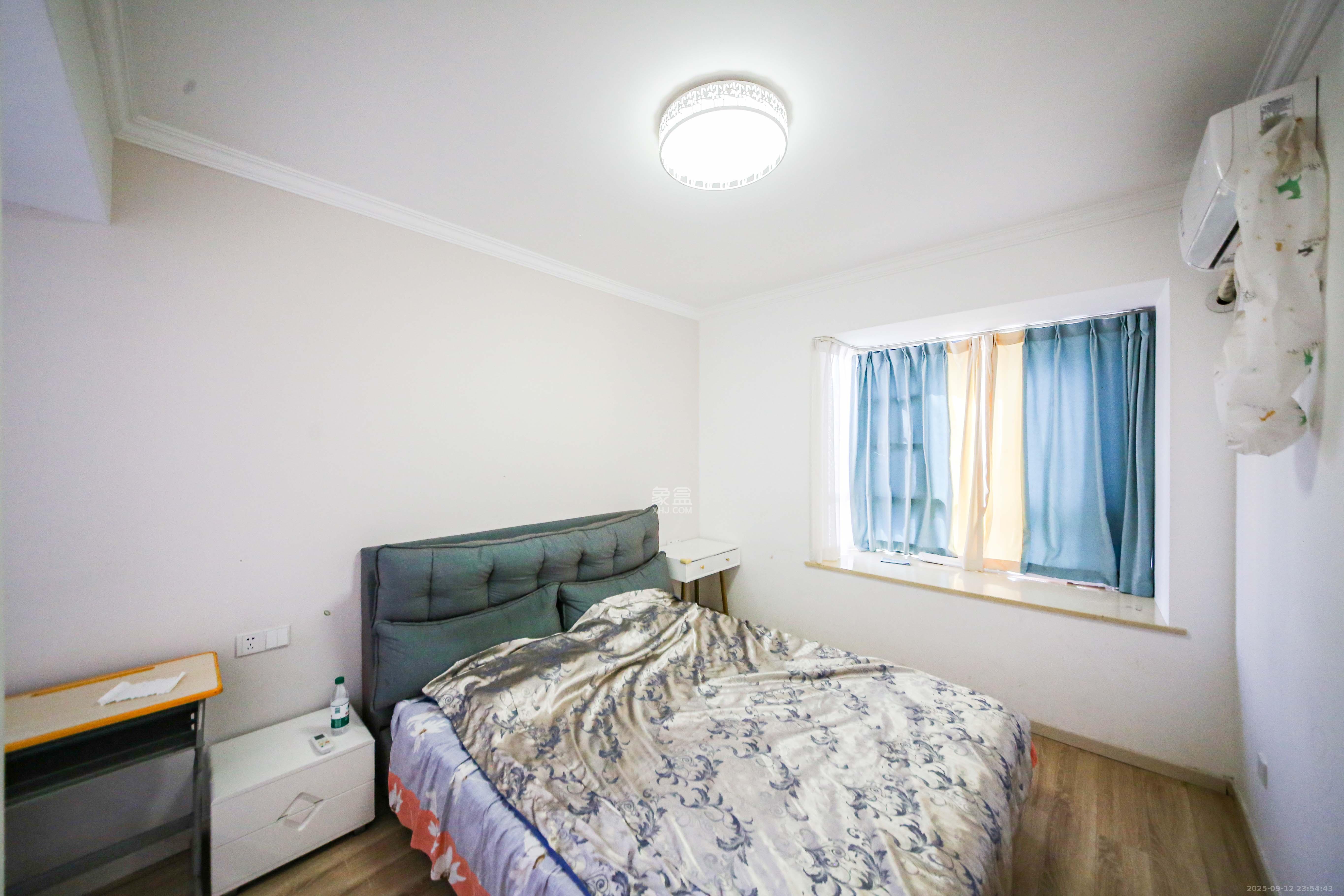 水墨林溪  3室2厅1卫    98.0万卧室