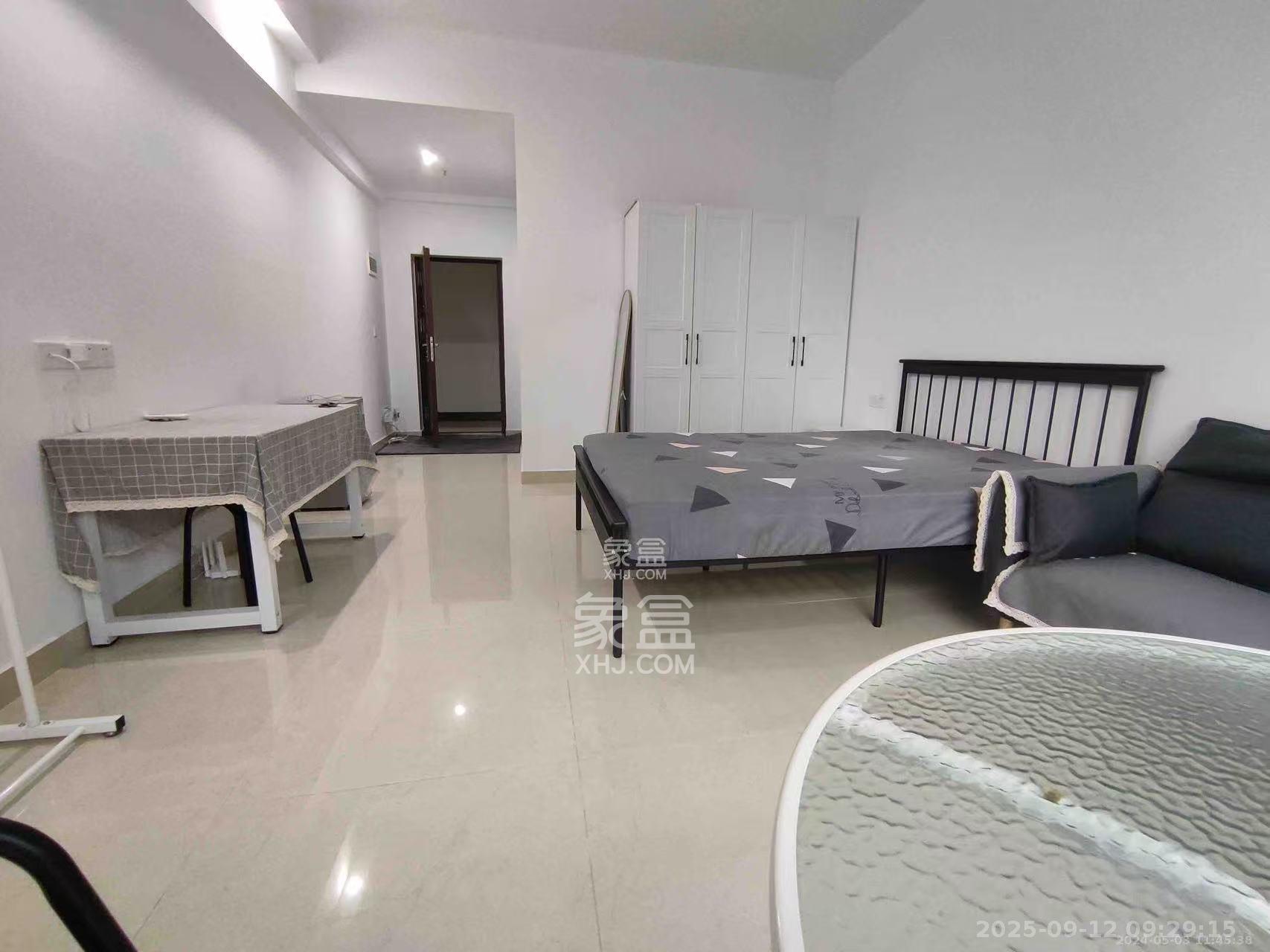 荣盛花语馨苑 1室1厅1卫 1600.0元/月 荣盛花语馨苑 1室1厅1卫 1600.0元/月室内图