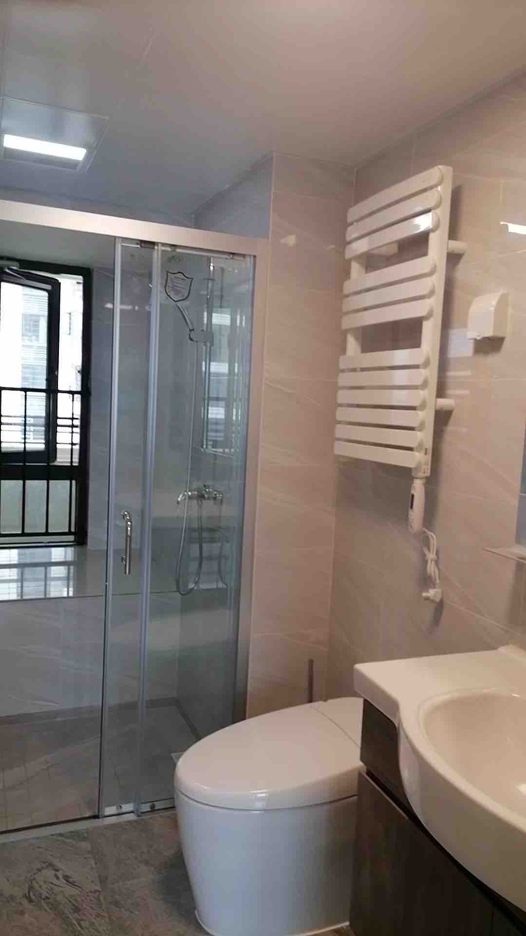 碧桂园翘楚棠  3室2厅2卫   85.00万客厅
