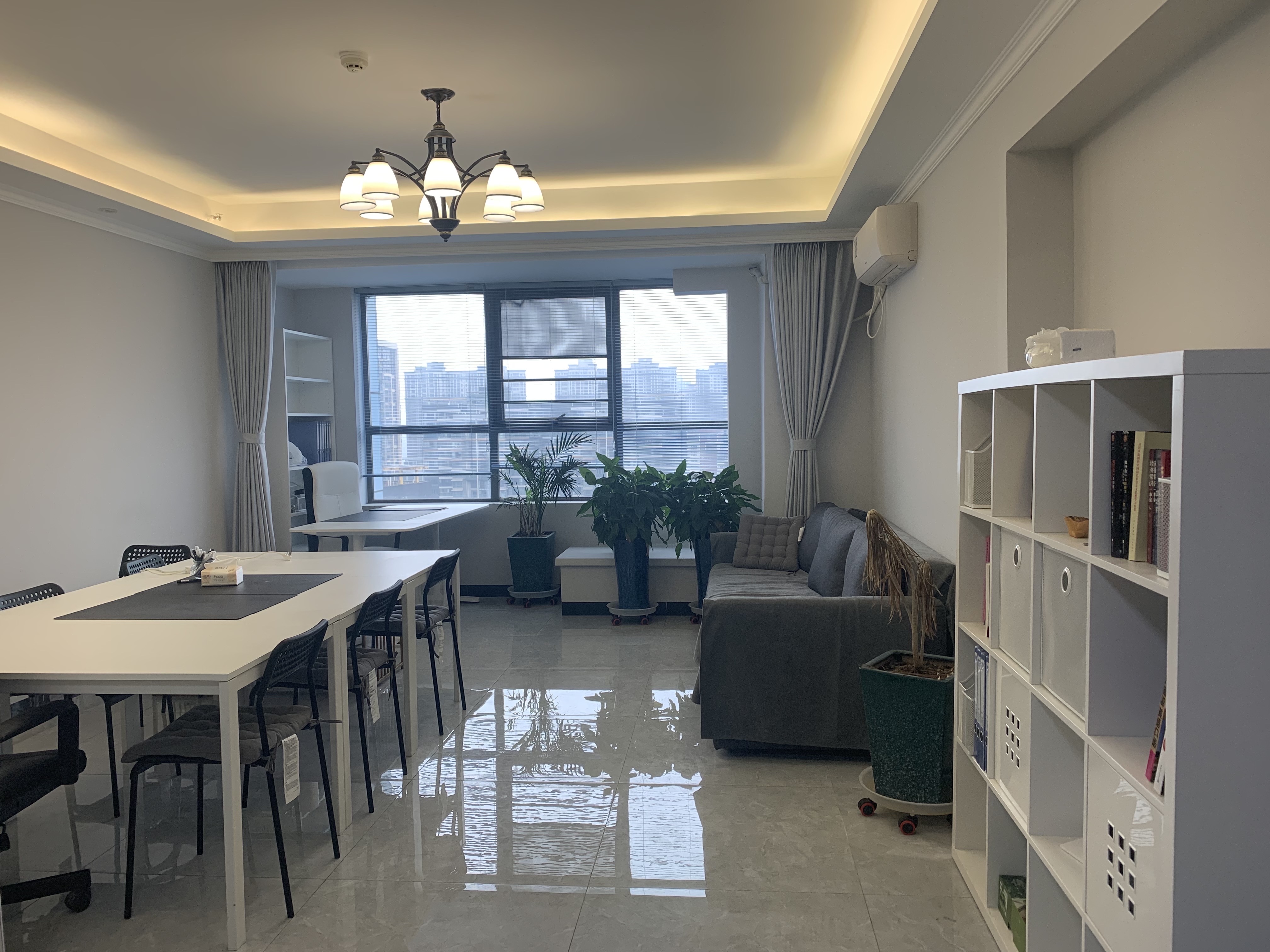 世景国际广场  1室1厅1卫    2200.0元/月户型图