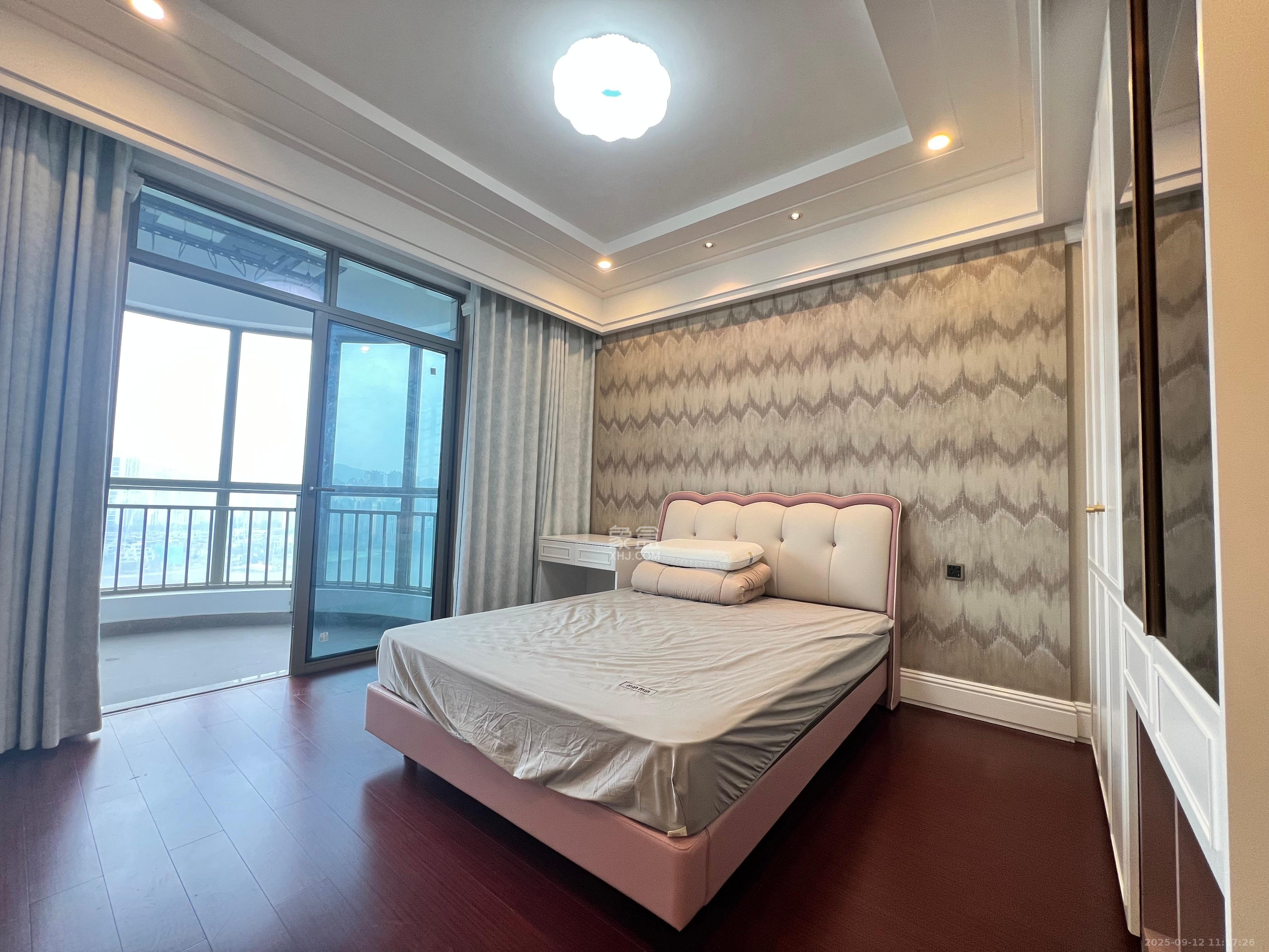 梅溪湖金茂府（金茂广场）（金茂览秀城）  5室2厅4卫    19000.0元/月室内图