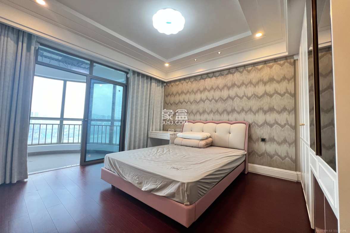 梅溪湖金茂府(金茂广场)(金茂览秀城) 5室2厅4卫 19000.0元/月 梅溪湖金茂府(金茂广场)(金茂览秀城) 5室2厅4卫 19000.0元/月室内图