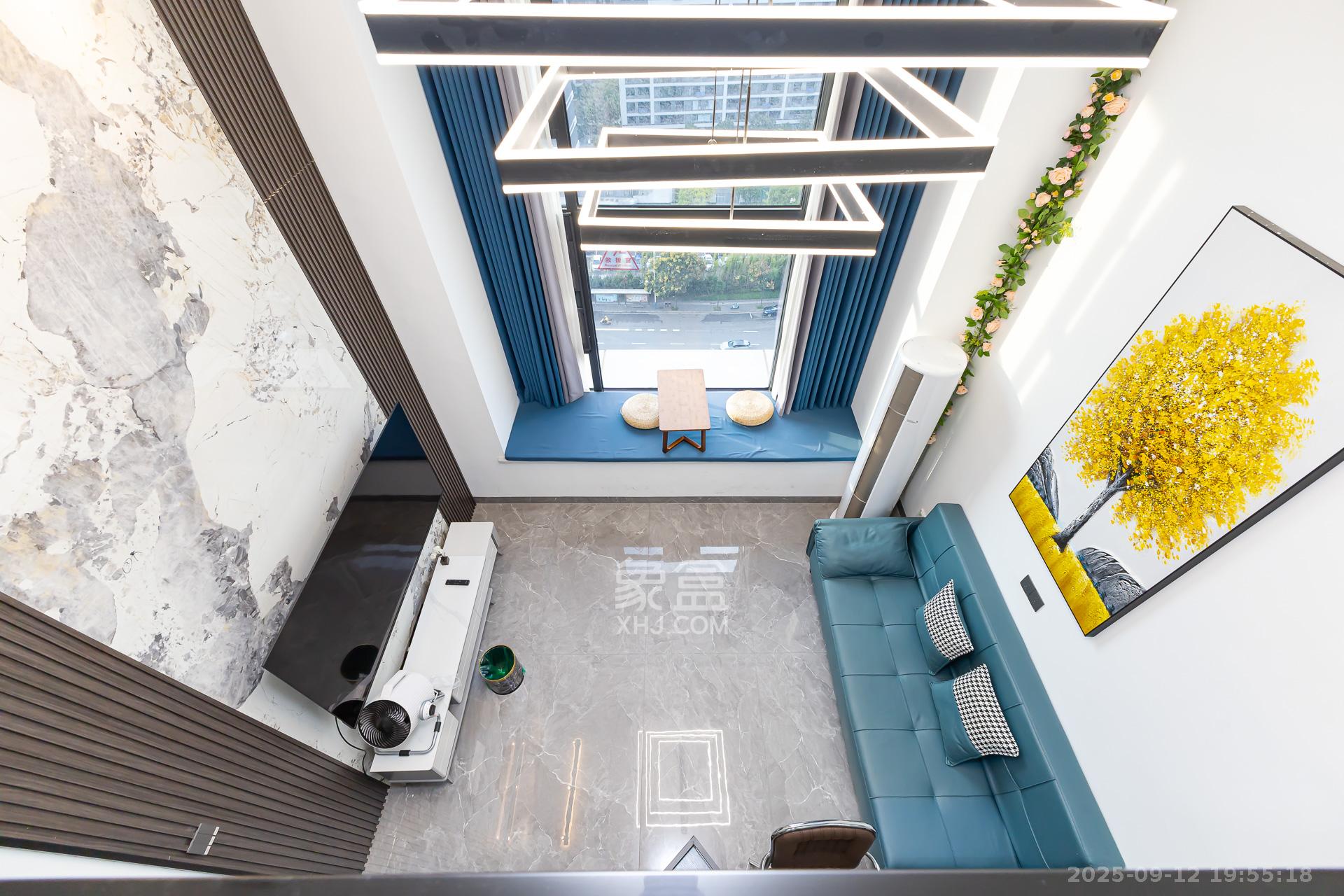 卡地亚公寓  2室1厅1卫    35.0万 卡地亚公寓  2室1厅1卫    35.0万客厅