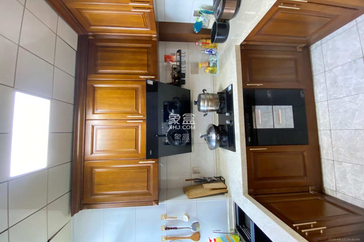 幸福考拉789  3室2厅2卫    3200.0元/月 幸福考拉789  3室2厅2卫    3200.0元/月室内图