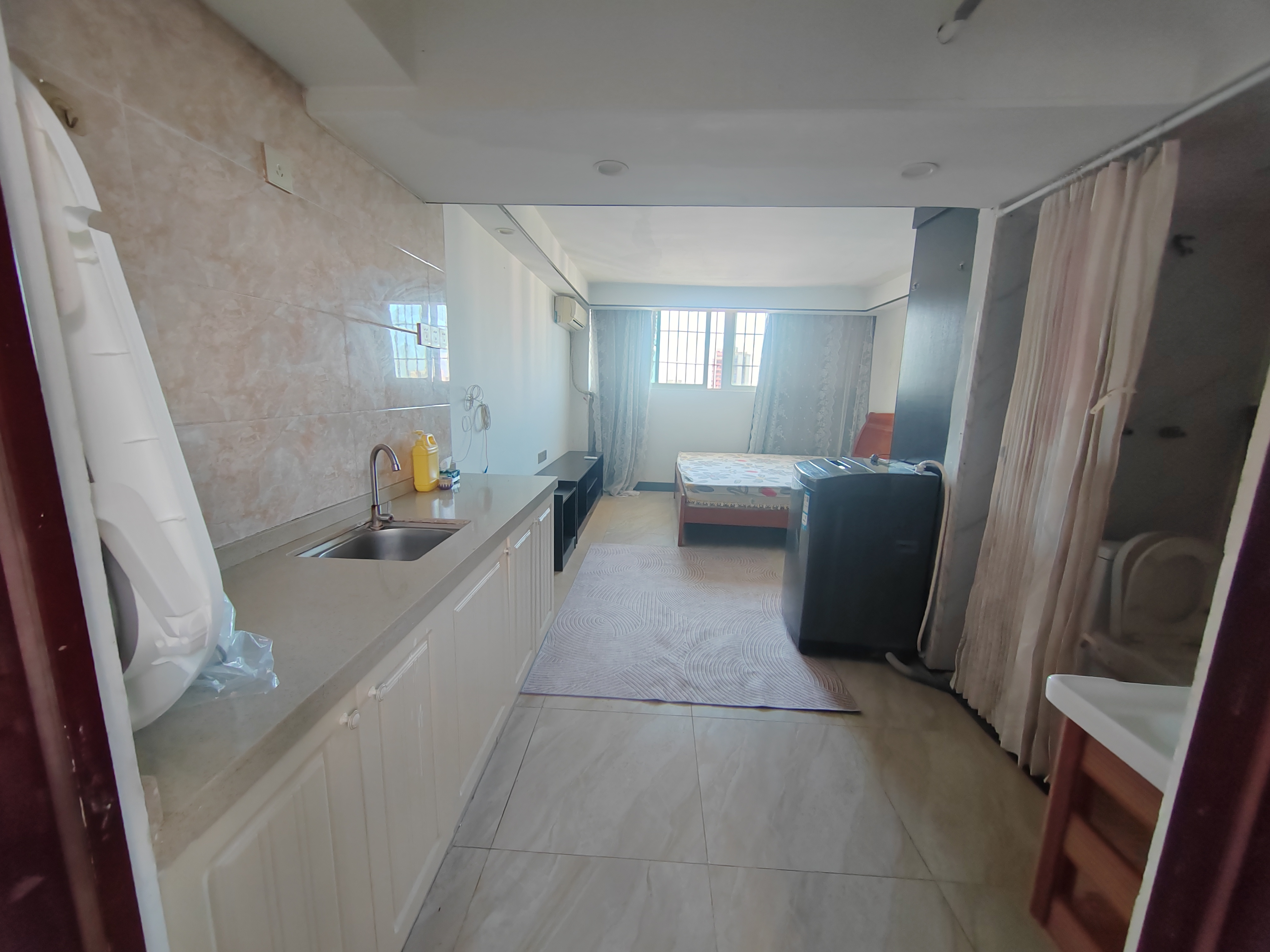 滨海新都 1室0厅1卫 800.0元/月 滨海新都 1室0厅1卫 800.0元/月室内图