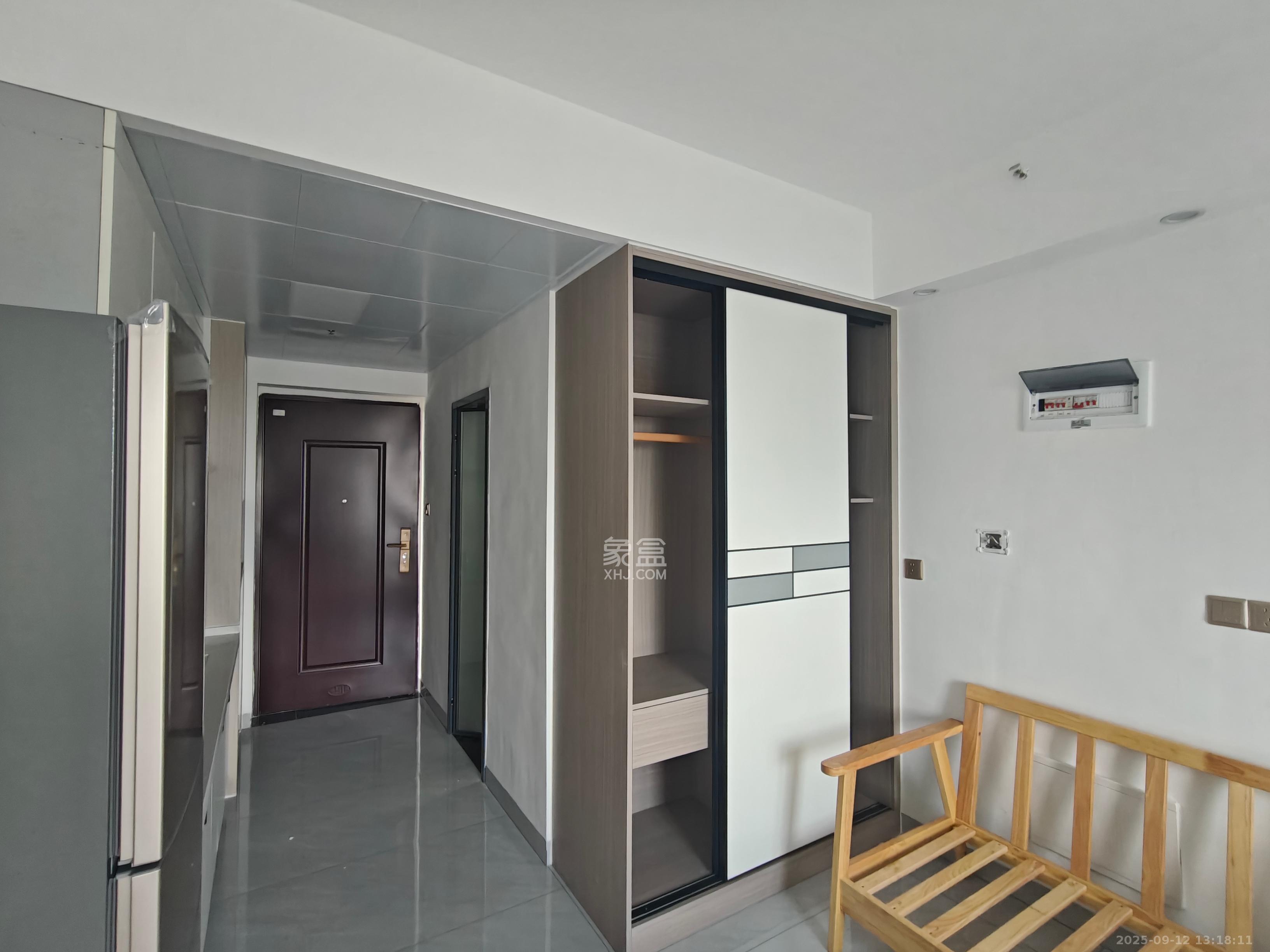 新城朗隽大都会 1室0厅0卫 1200.0元/月 新城朗隽大都会 1室0厅0卫 1200.0元/月室内图