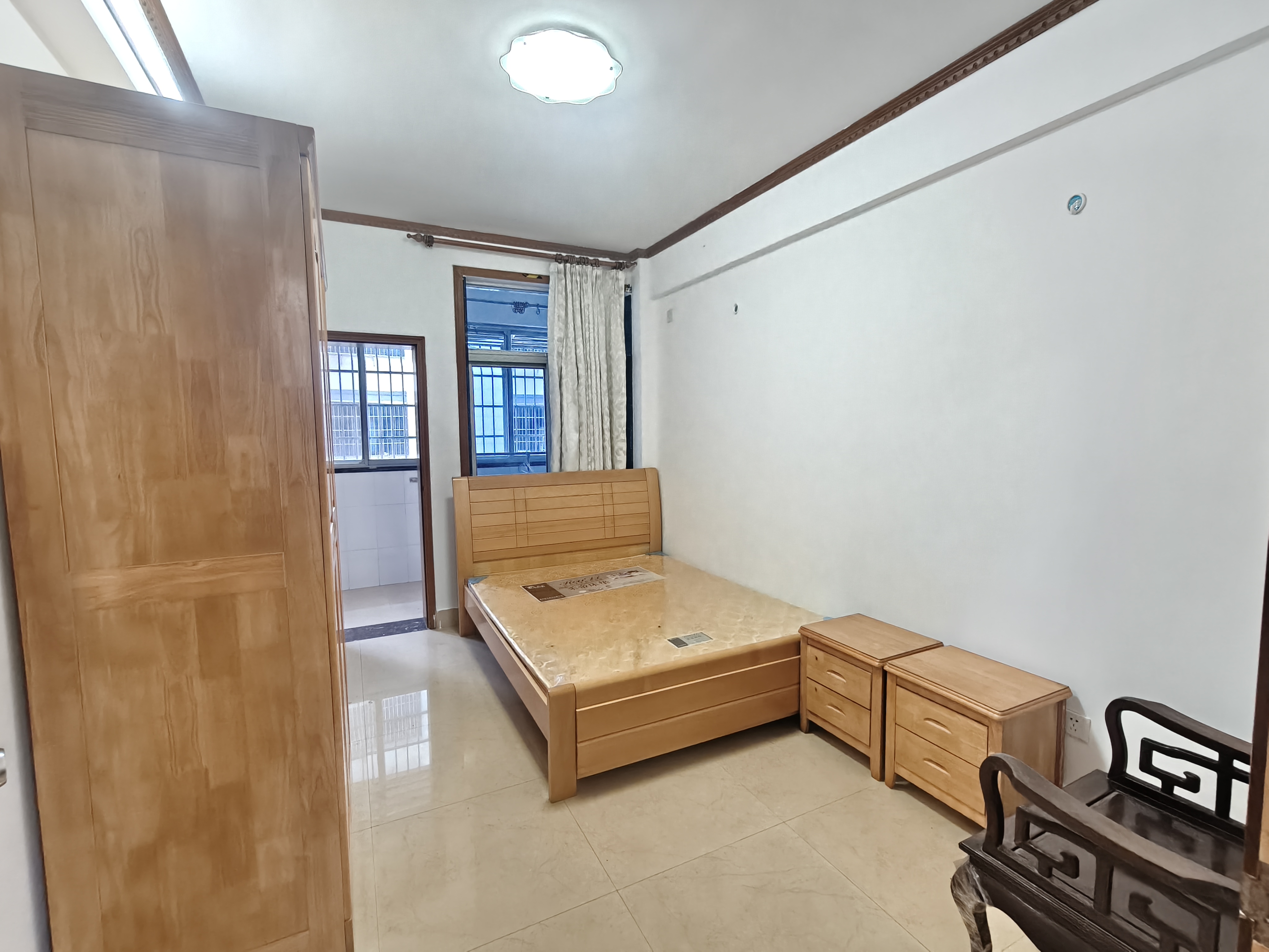 军安花苑 4室2厅2卫 3000.0元/月 军安花苑 4室2厅2卫 3000.0元/月室内图