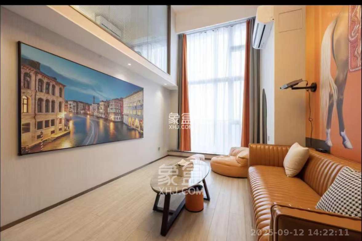 华远华时代 4室1厅2卫 4500.0元/月 华远华时代 4室1厅2卫 4500.0元/月室内图