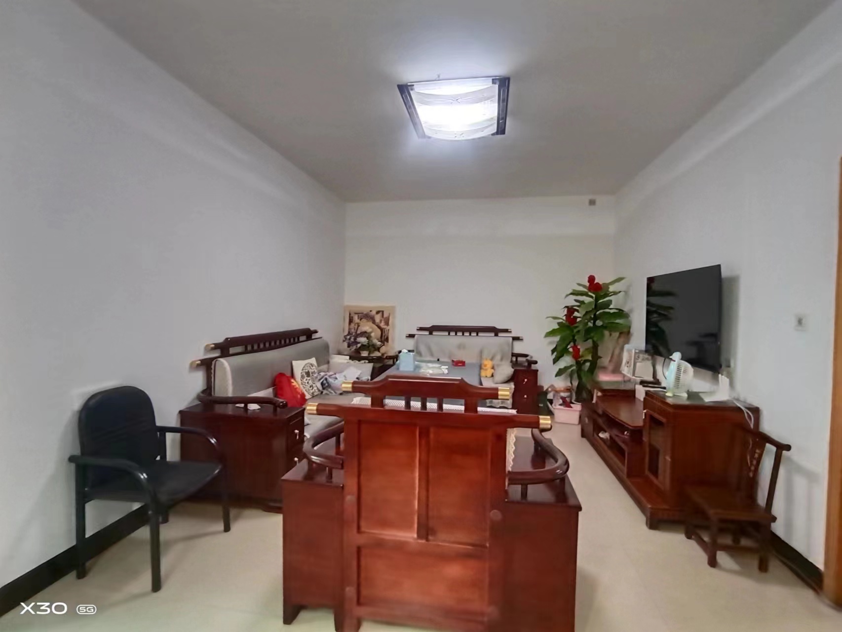 八一橡胶总厂生活区（东贸街）  2室1厅1卫    850.0元/月室内图