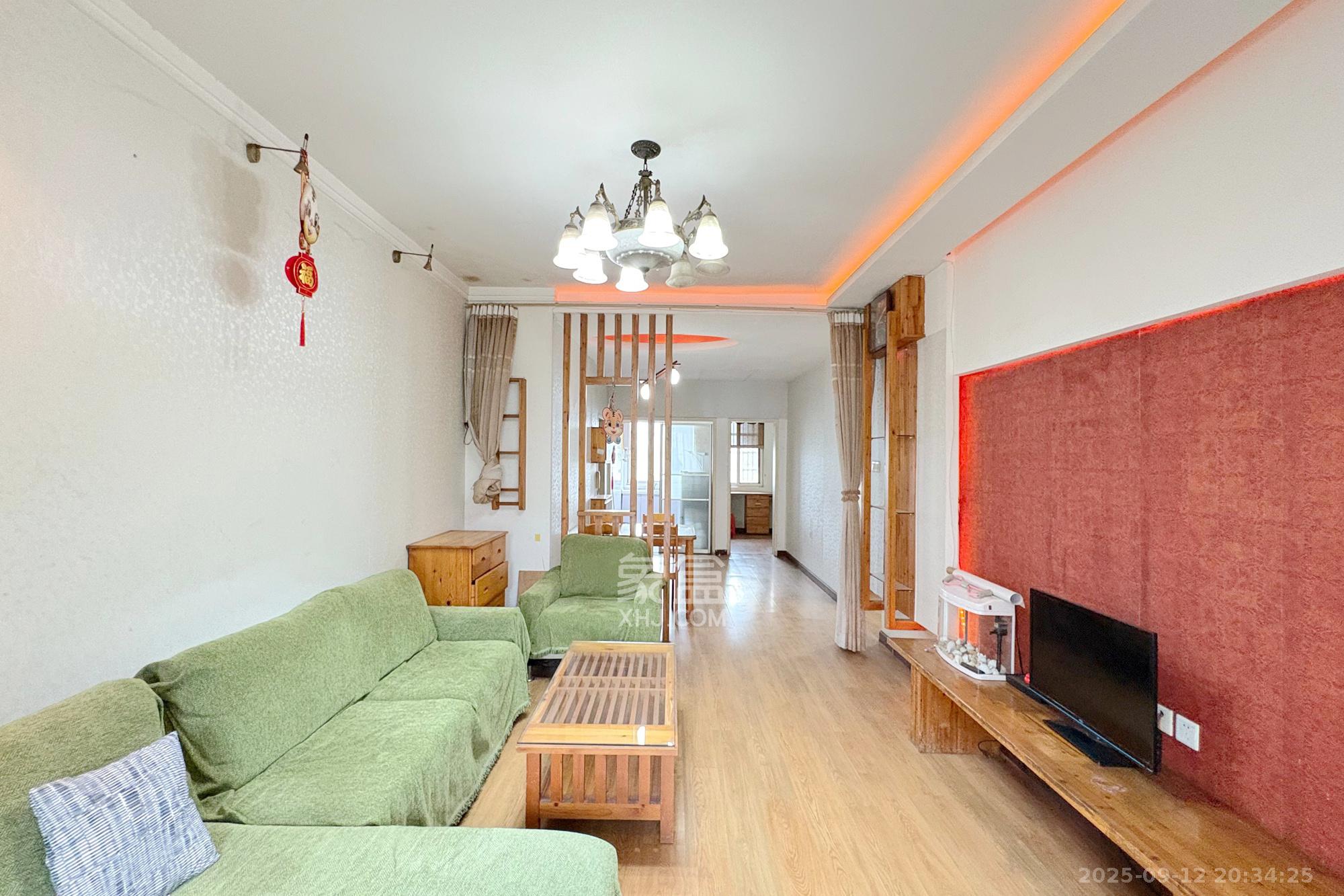 滨湖嘉园（湖滨小区）  3室2厅2卫    100.0万其他