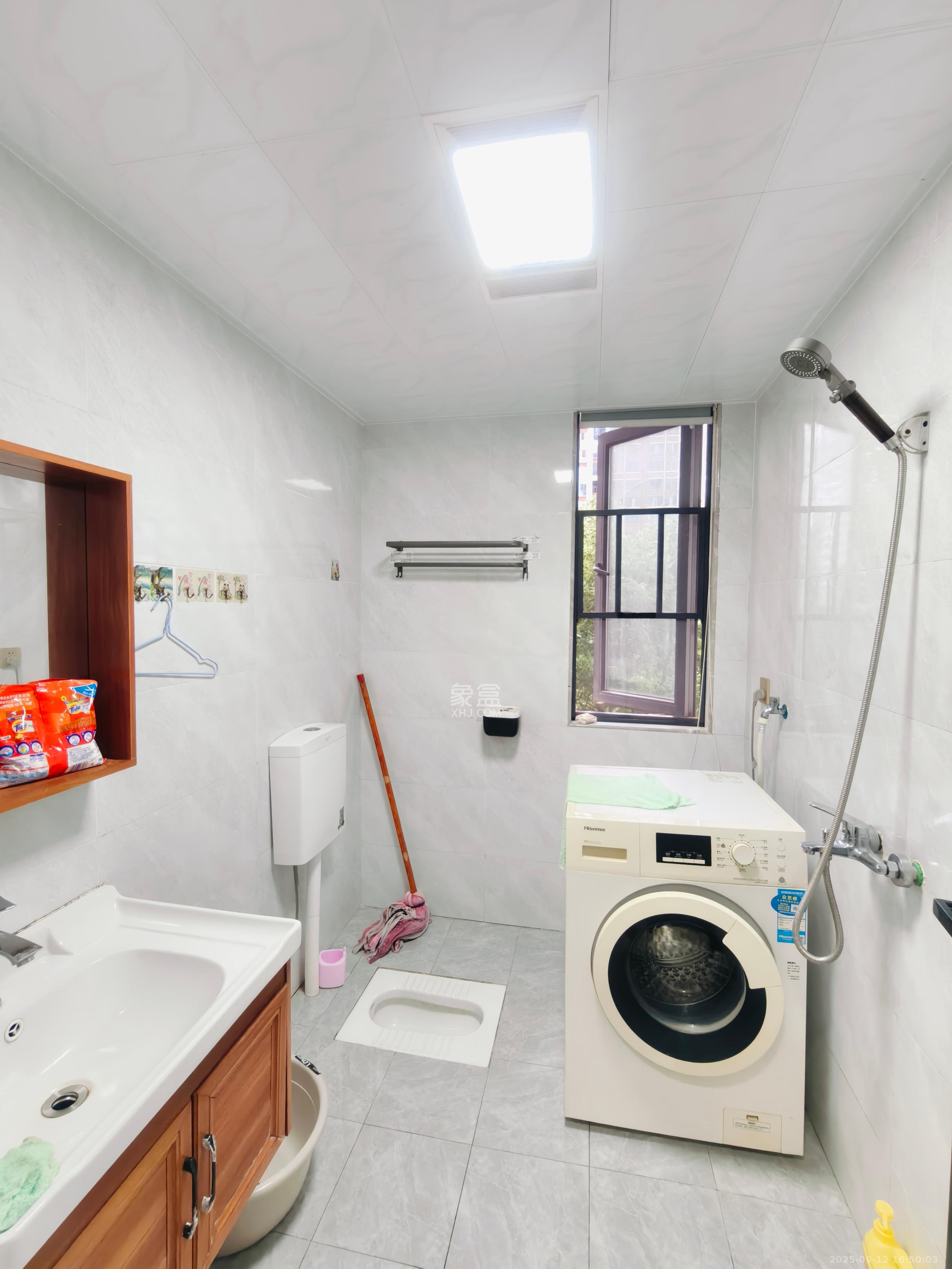 华远海蓝郡 2室1厅1卫 1600.0元/月 华远海蓝郡 2室1厅1卫 1600.0元/月室内图