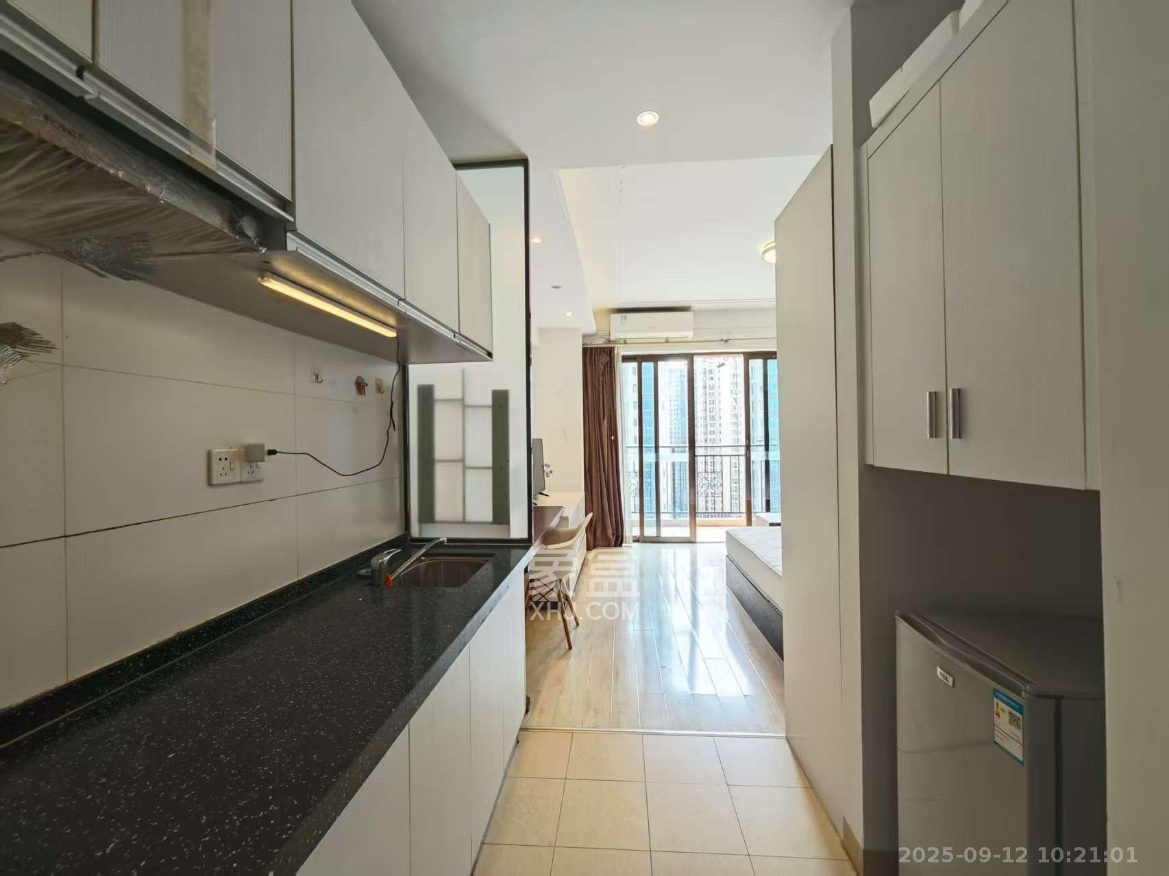 江山帝景哈佛  1室1厅1卫    1400.0元/月室内图