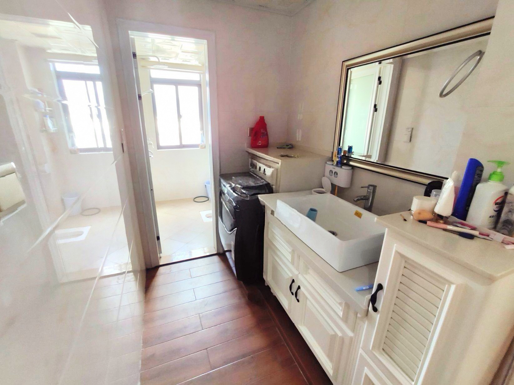 丽景天下一期 2室2厅2卫 2200.0元/月 丽景天下一期 2室2厅2卫 2200.0元/月室内图