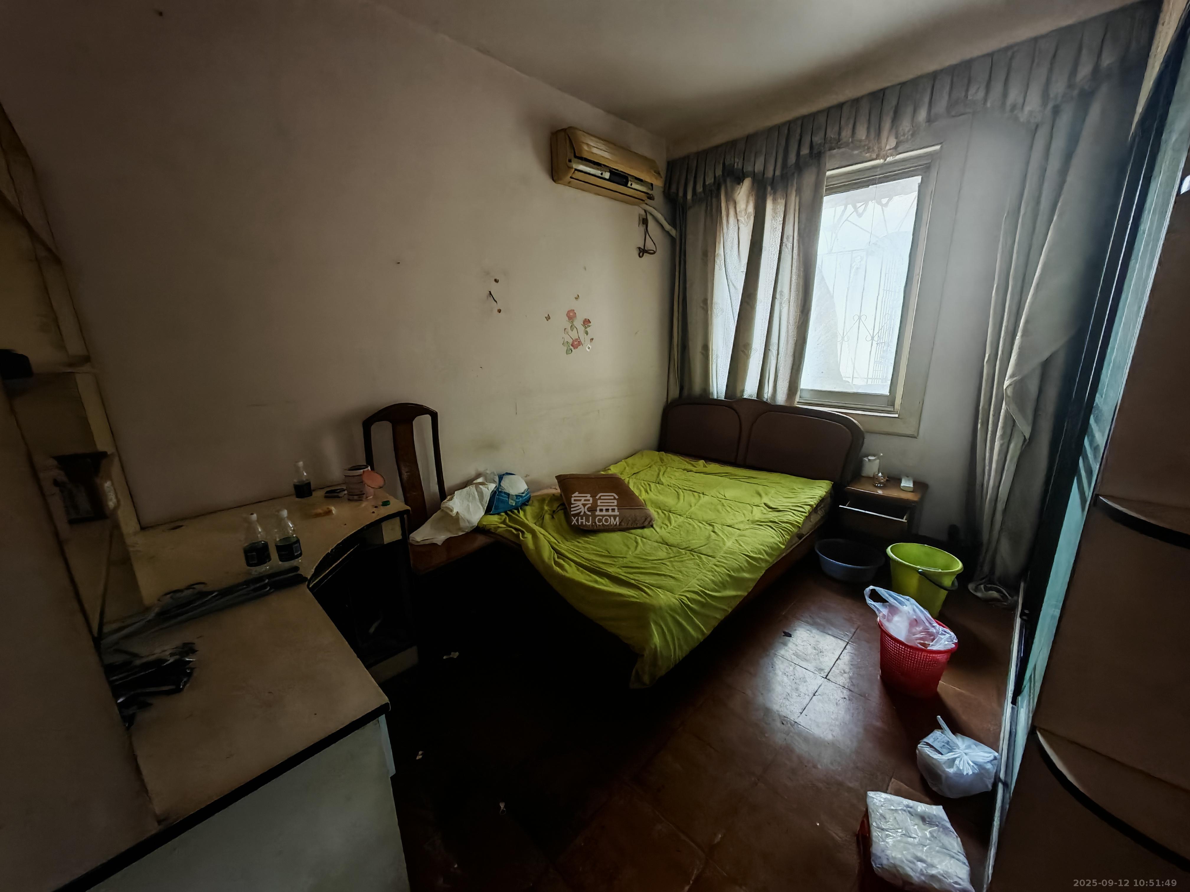 妹子山社区(曙光社区) 2室1厅1卫 1400.0元/月 妹子山社区(曙光社区) 2室1厅1卫 1400.0元/月室内图