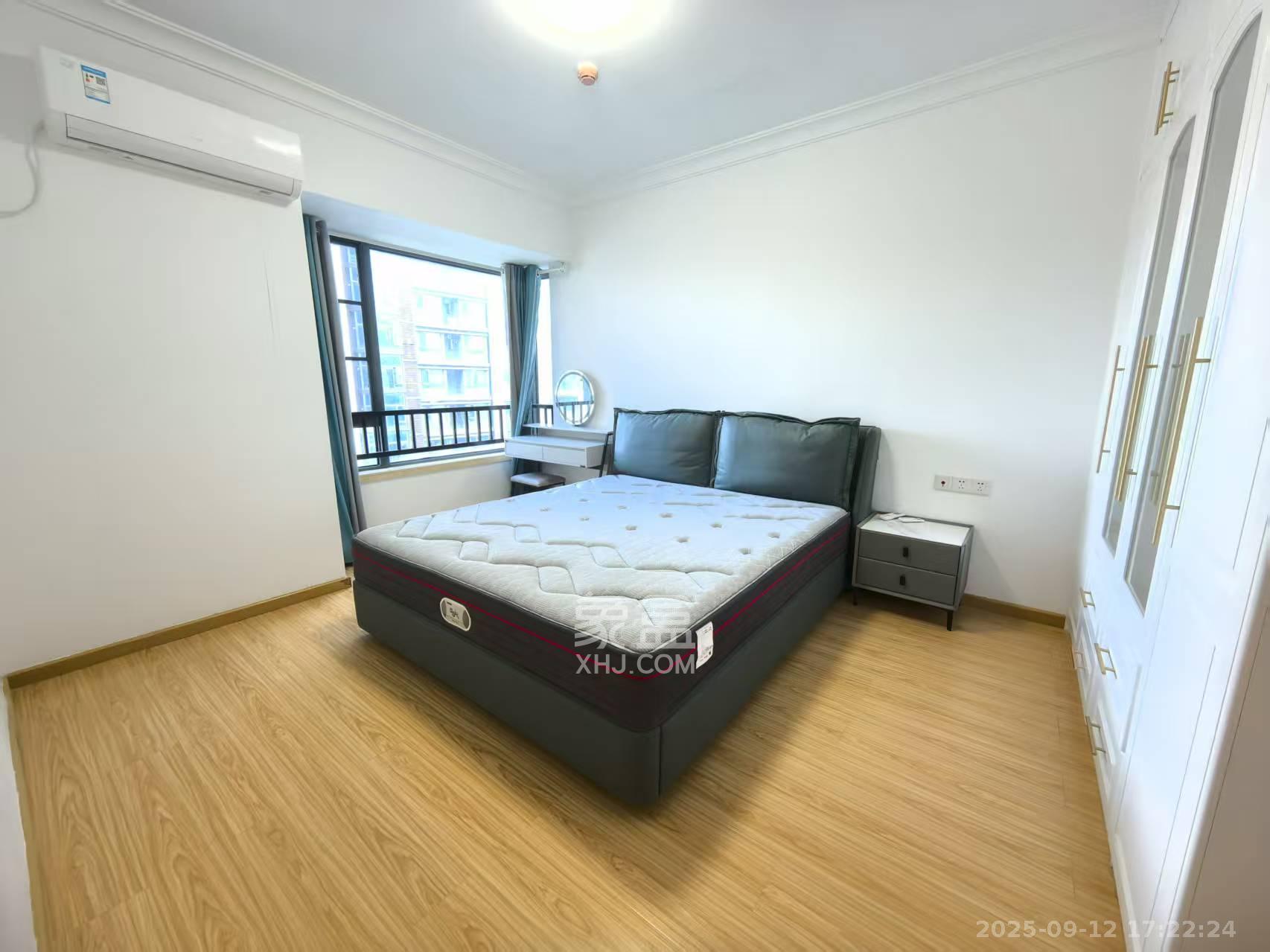 珠江好世界 3室1厅1卫 2800.0元/月 珠江好世界 3室1厅1卫 2800.0元/月室内图