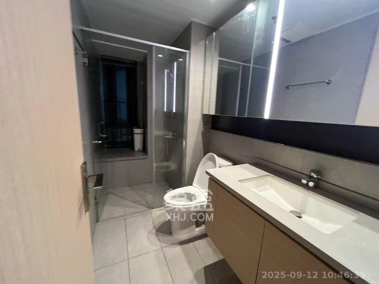 时代梅溪领峰 3室2厅2卫 3200.0元/月 时代梅溪领峰 3室2厅2卫 3200.0元/月室内图